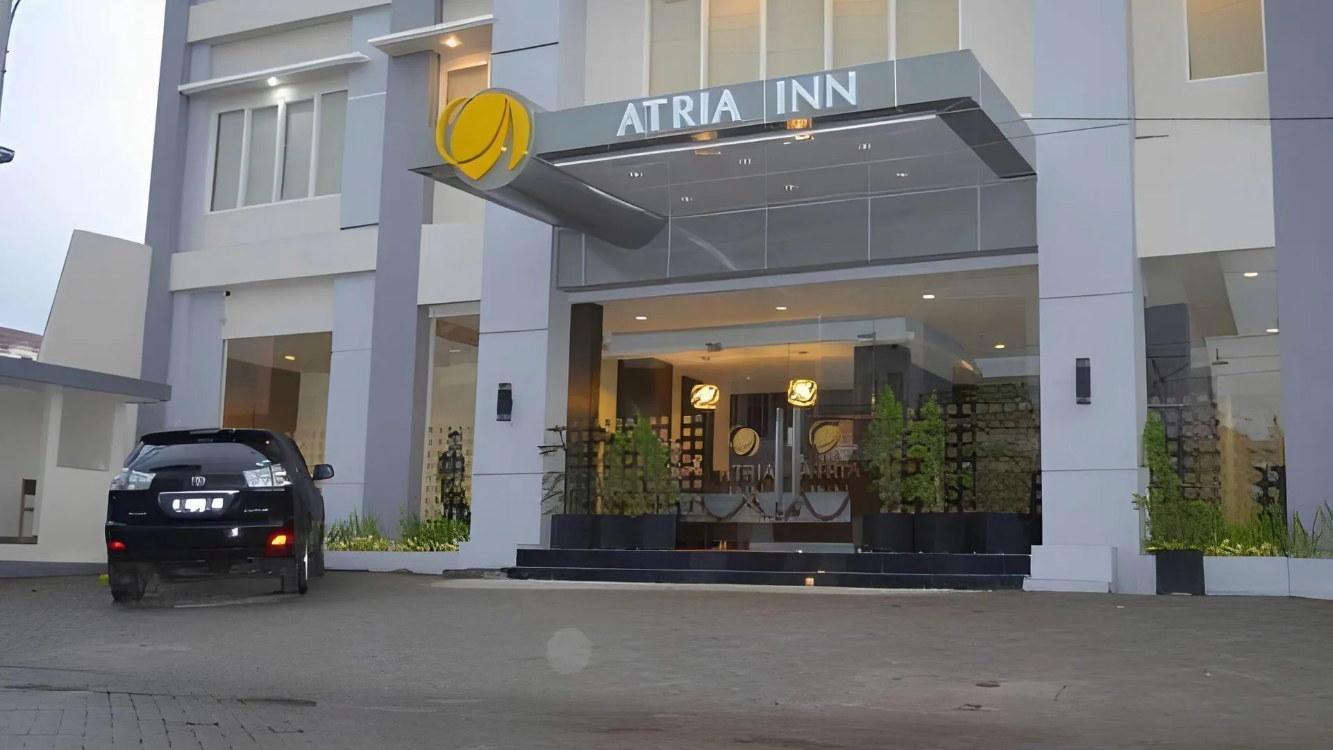 마카사르 아트리아 인 마카사르 1성급 호텔 로비