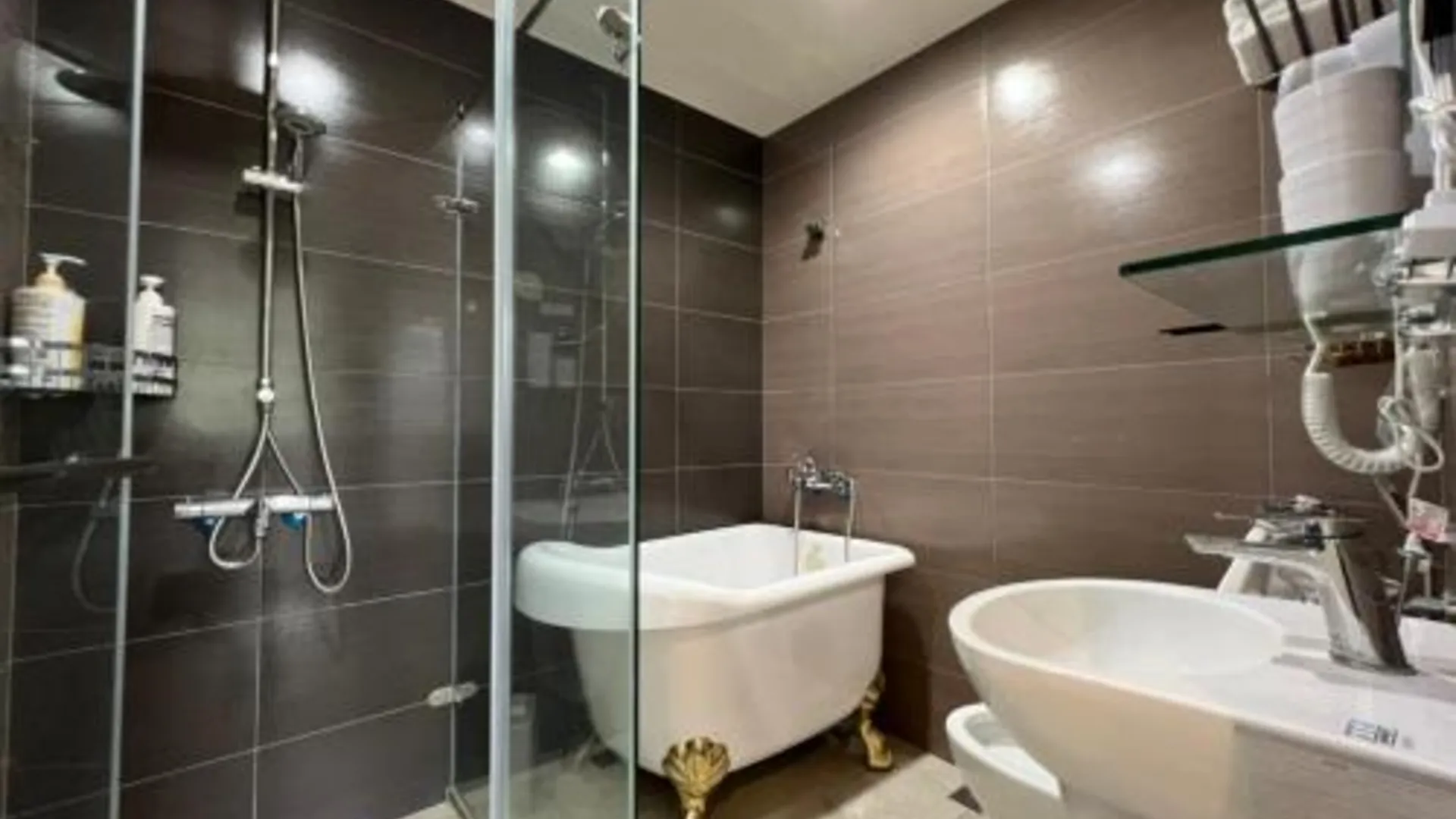 타이베이 旅途中海邊民宿 3성급 게스트하우스 스위트룸