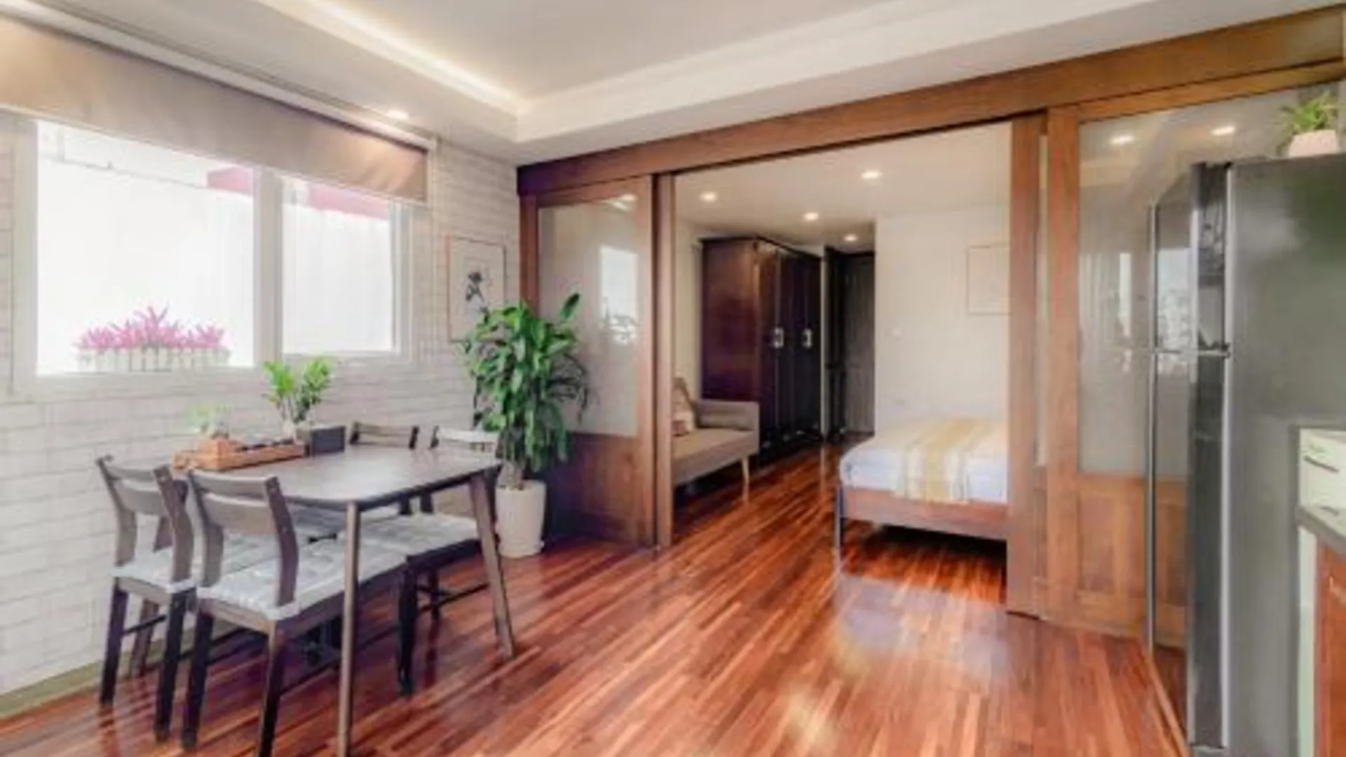 하노이 남응 파라다이스 스위트 - 호안끼엠 레이크 4성급 게스트하우스 전망