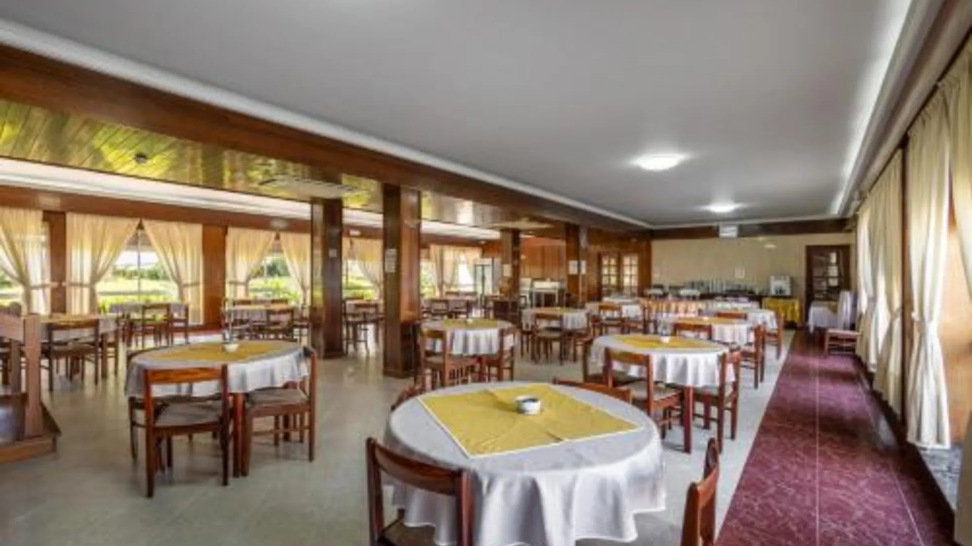 레이리아 Hotel Colmeia 3성급 호텔 수영장