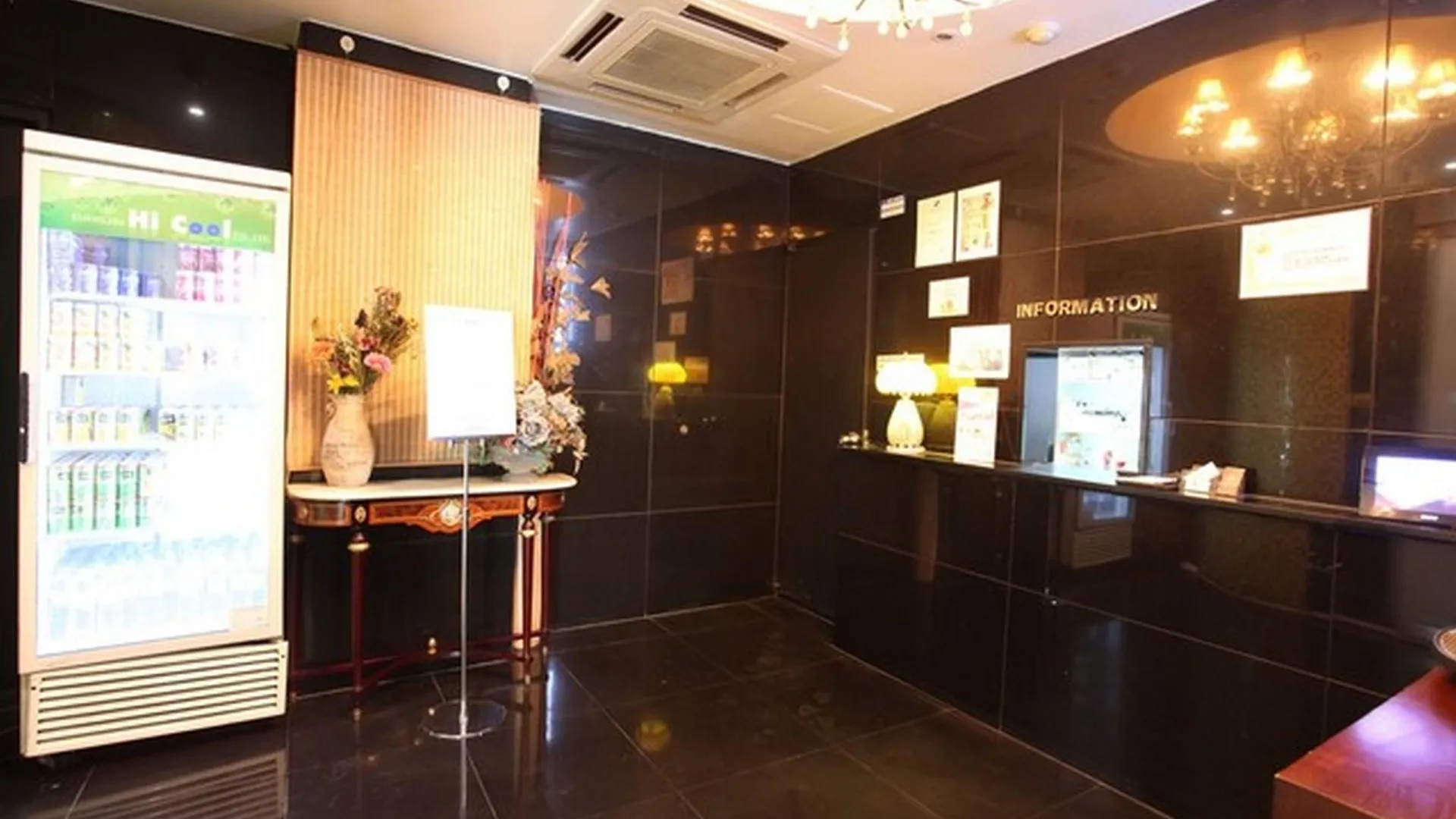 서울 역삼 몰타 2성급 호텔 로비