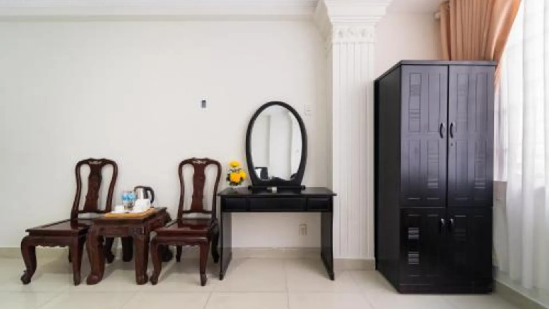 호치민 엘오라 - 부이비엔 워킹 스트리트 2성급 호텔 수영장