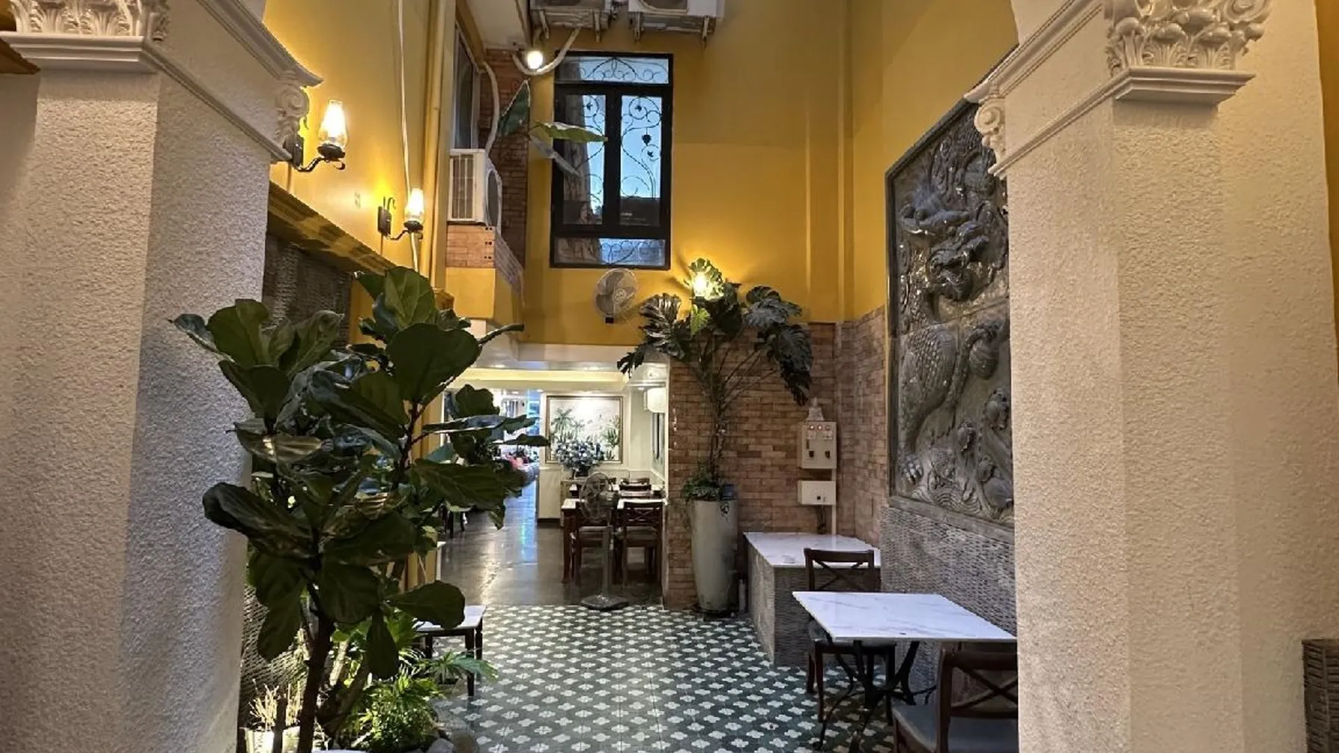 호치민 할로 부티크 벤탄 호텔 2성급 호텔 외관