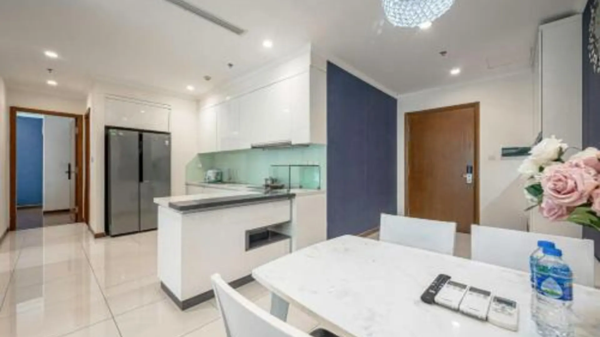 호치민 1 Phòng Ngủ Landmark 81 Vinhome 2성급 게스트하우스 레스토랑