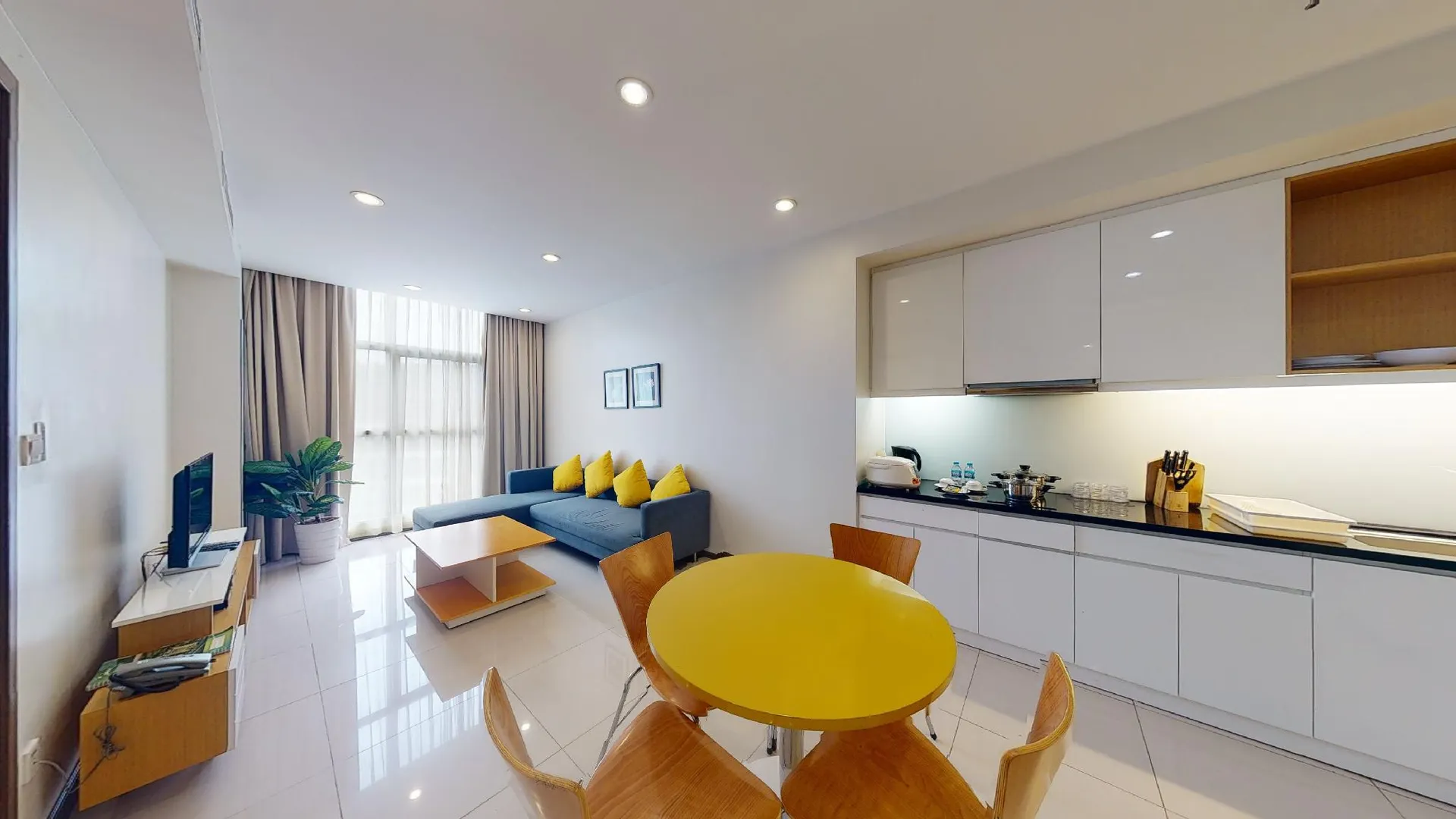 호치민 사이공 공항 블루스카이 서비스 아파트먼트 4성급 호텔 객실