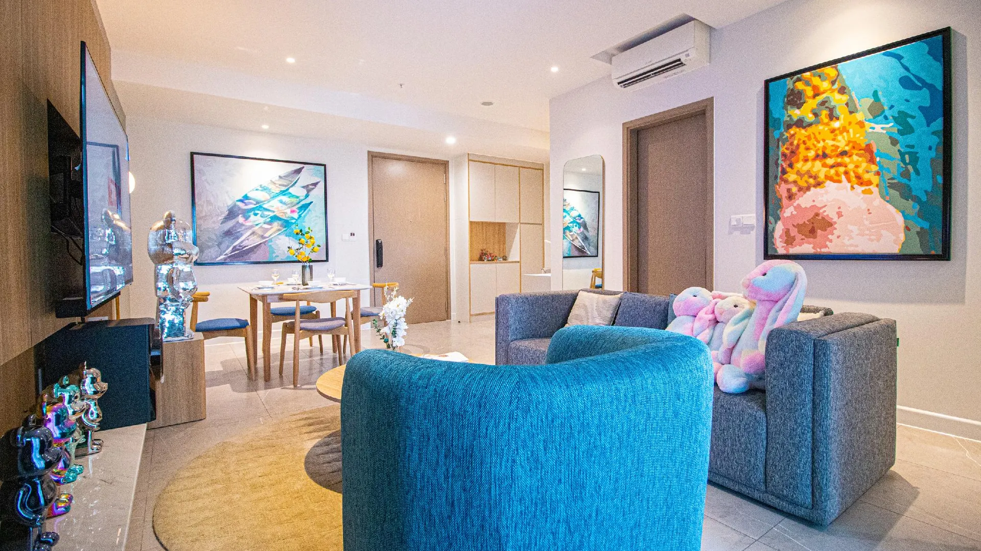 호치민 4군의 아파트먼트 (85m², 침실 2개, 프라이빗 욕실 2개) 5성급 싱글룸 수영장