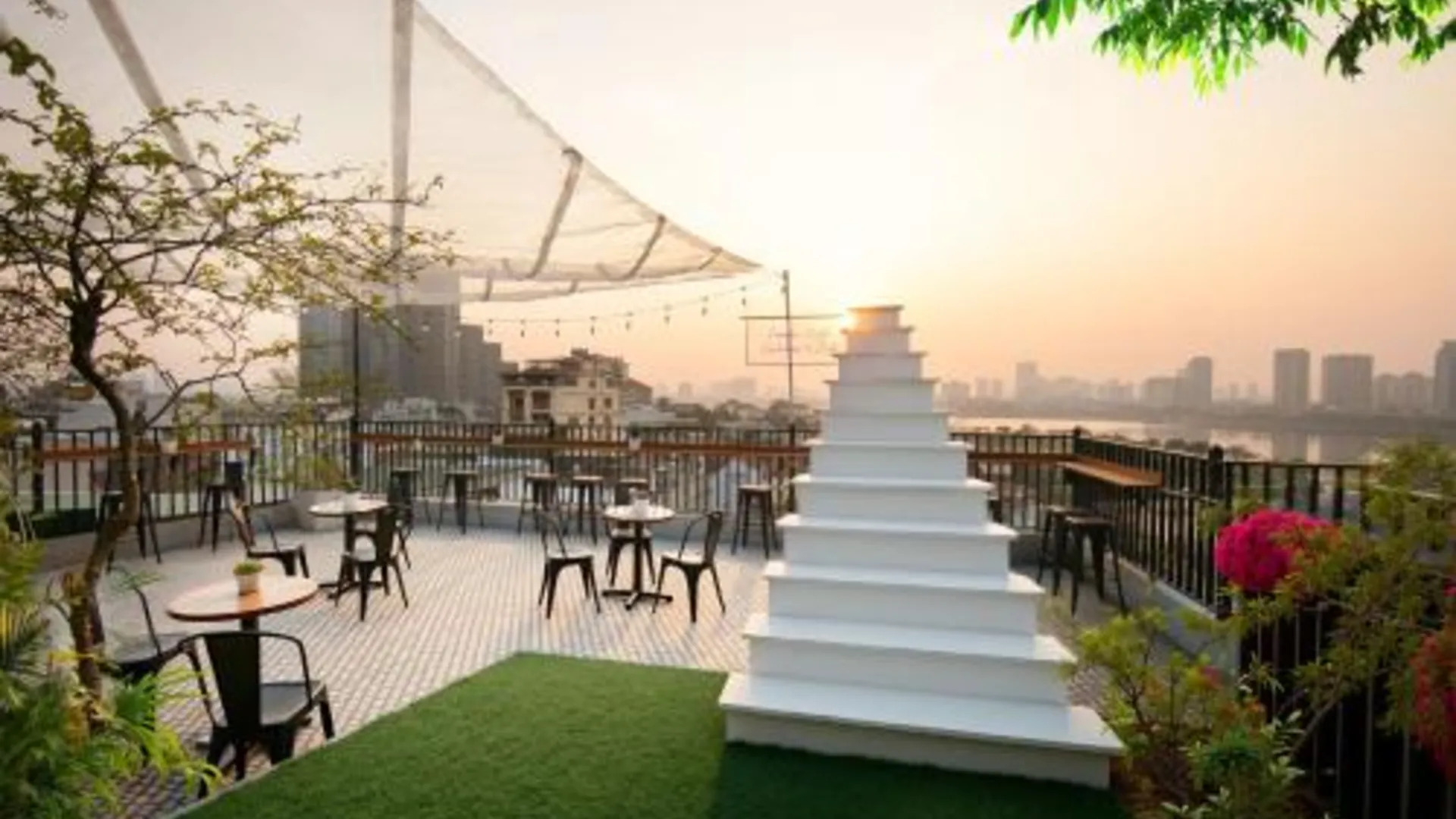 하노이 웨스트레이크 펄 아파트호텔 앤 스파 - 바이 페가시 그룹 5성급 호텔 외관