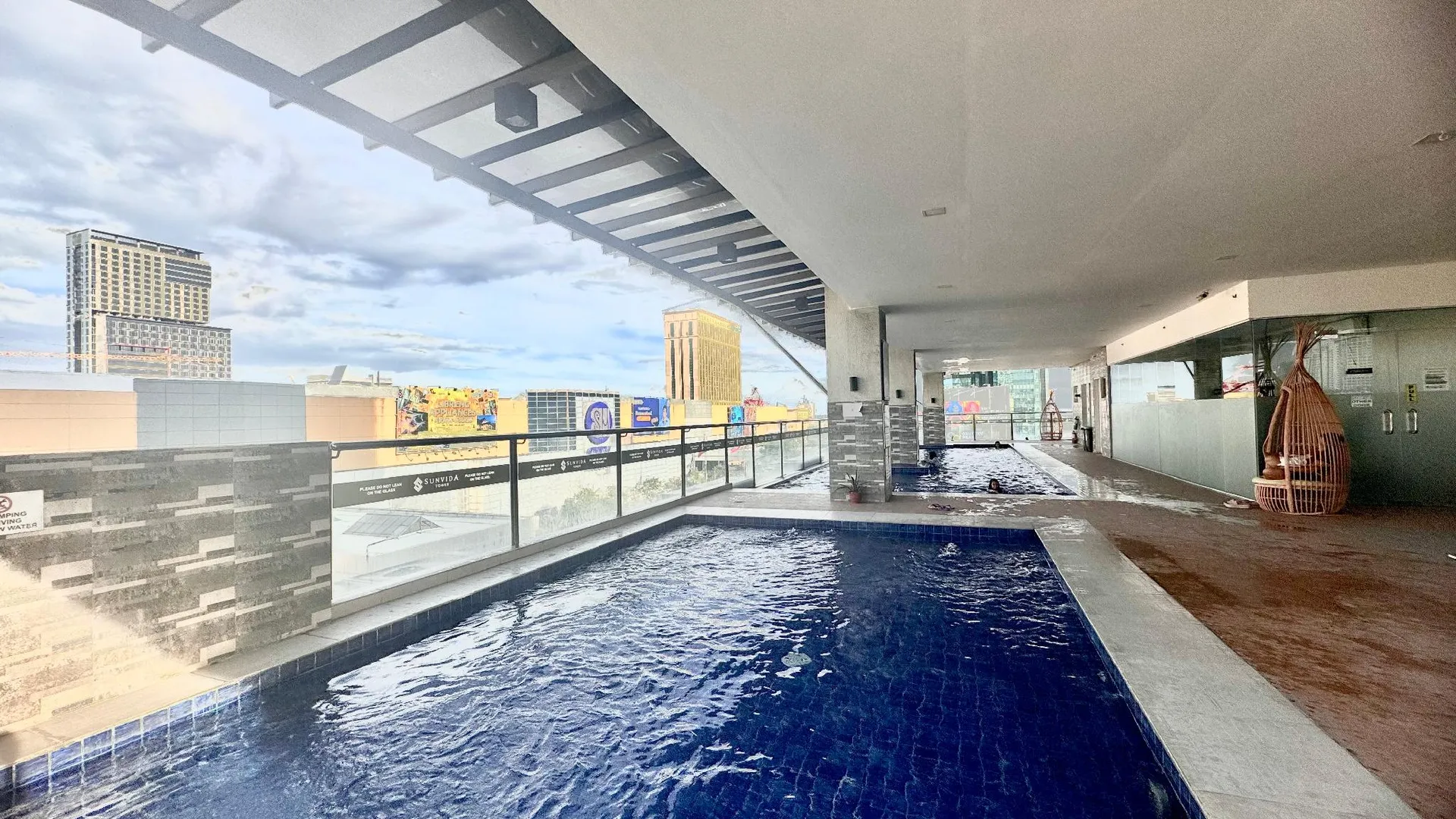 세부 북 개간 지역의 스튜디오 아파트먼트 (22m², 프라이빗 욕실 1개) 2성급 싱글룸 로비