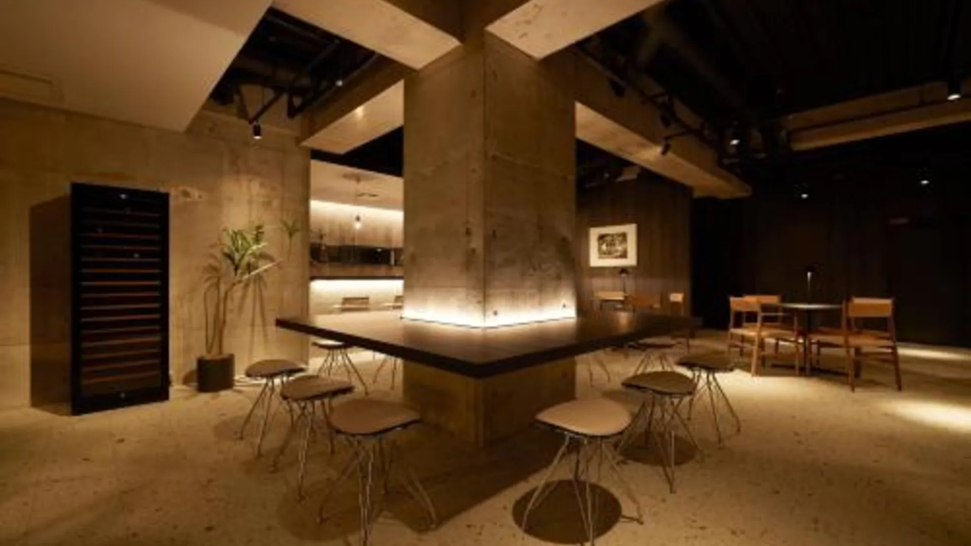 오사카 TONES Osaka 3성급 호텔 외관