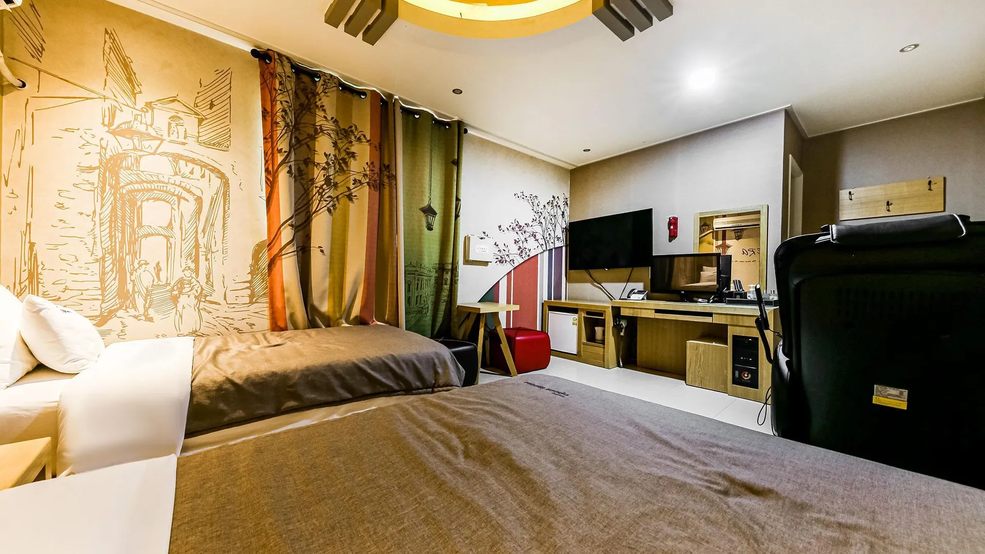 대전 계룡 MZ 위대한 당신의 HOTEL(계룡점) 호텔 스위트룸