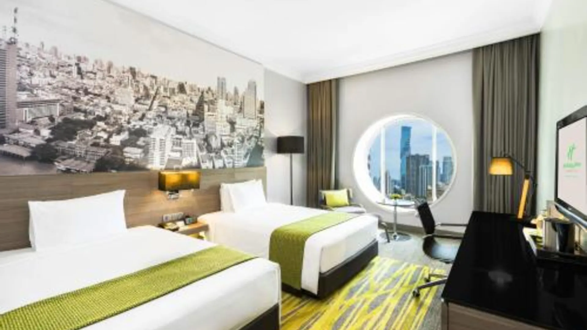 방콕 홀리데이 인 방콕 실롬 바이 IHG 4성급 호텔 객실