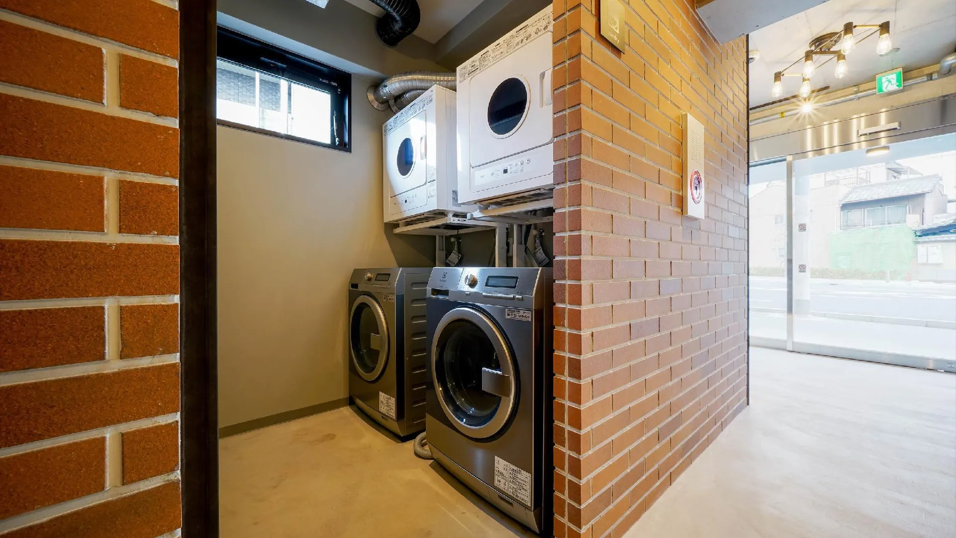 교토 레시 스테이 브릭스 4성급 게스트하우스 레스토랑