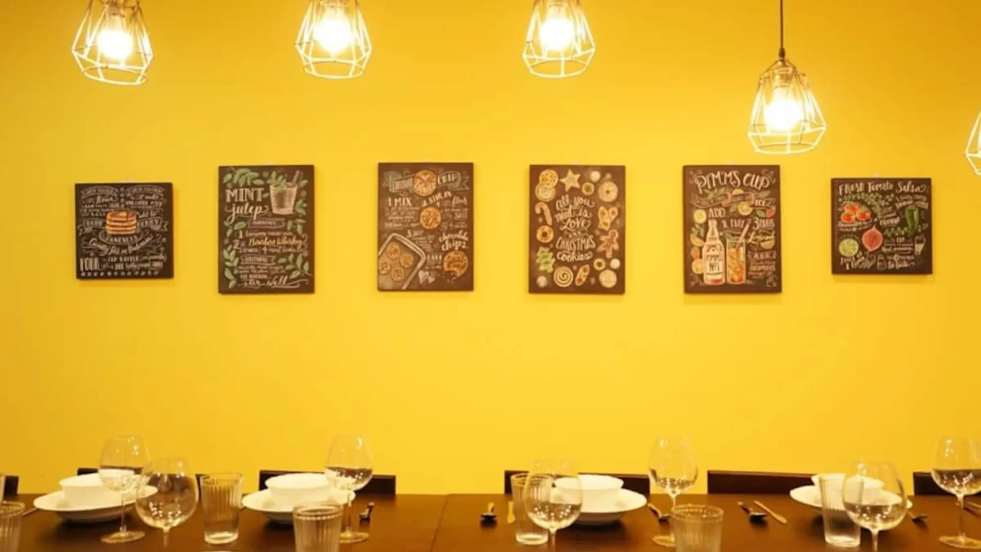 방콕 빠뚜남의 아파트먼트 (m², 침실 6개, 프라이빗 욕실 3개) 3성급 싱글룸 외관