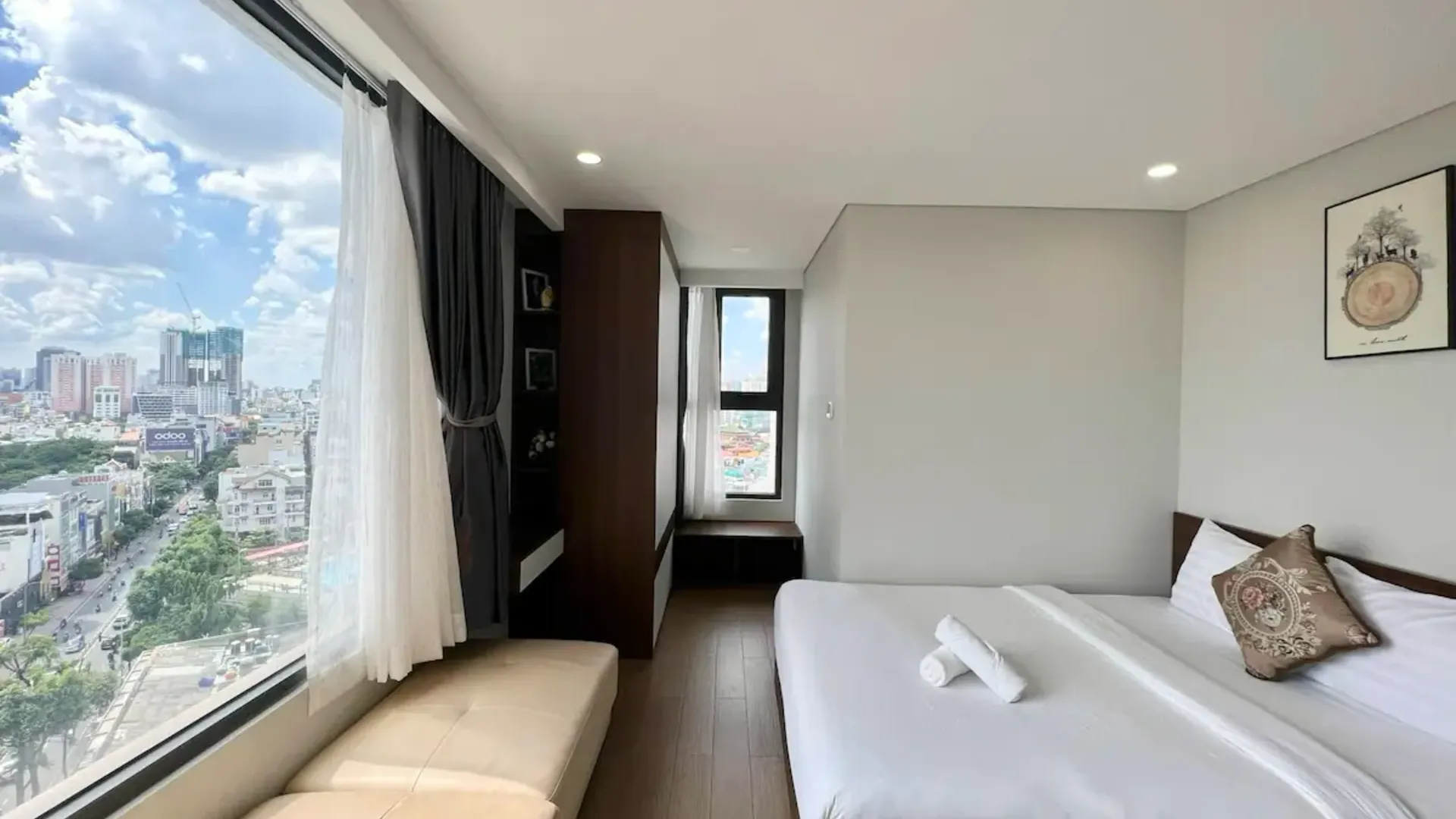 호치민 4군의 아파트먼트 (70m², 침실 2개, 프라이빗 욕실 2개) 3성급 게스트하우스 스위트룸