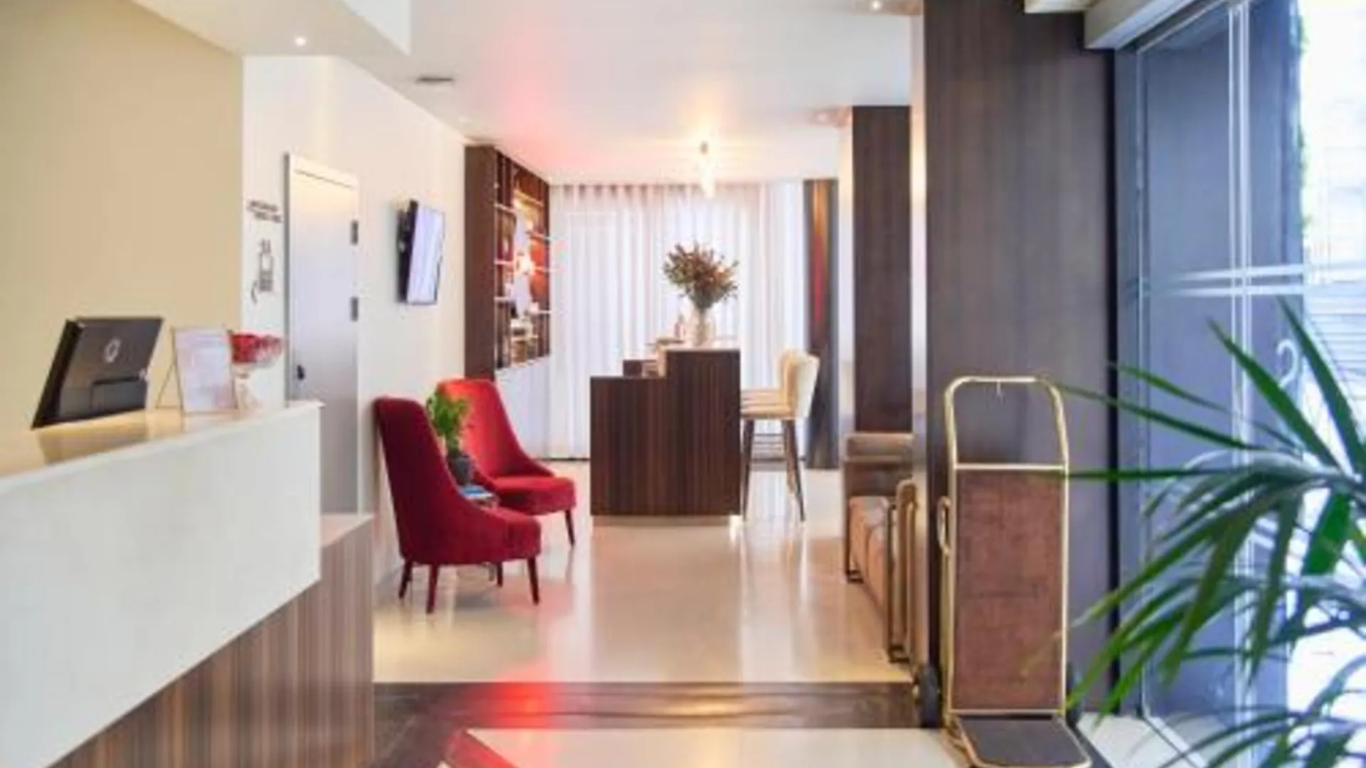 포르투 호텔 문 앤 선 포르투 4성급 호텔 외관