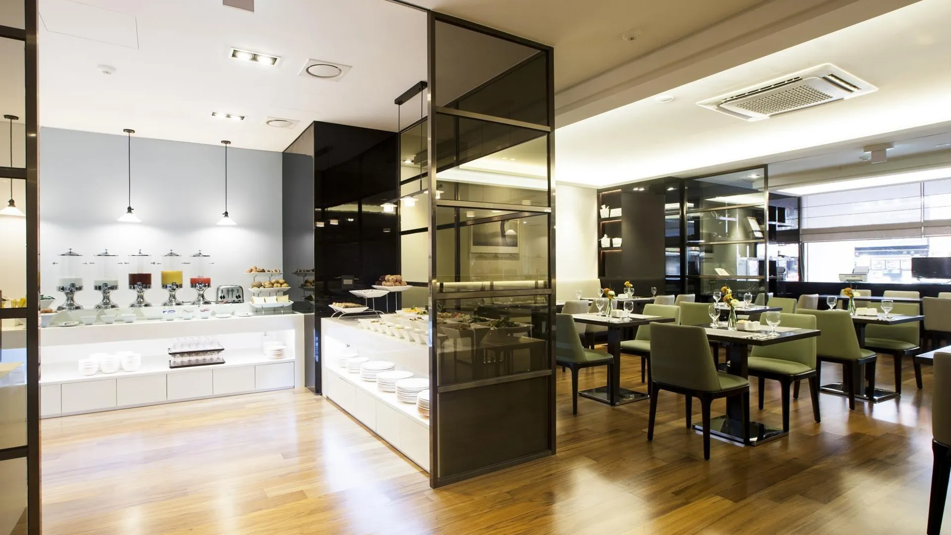 서울 더 그랜드 호텔 명동 4성급 호텔 객실