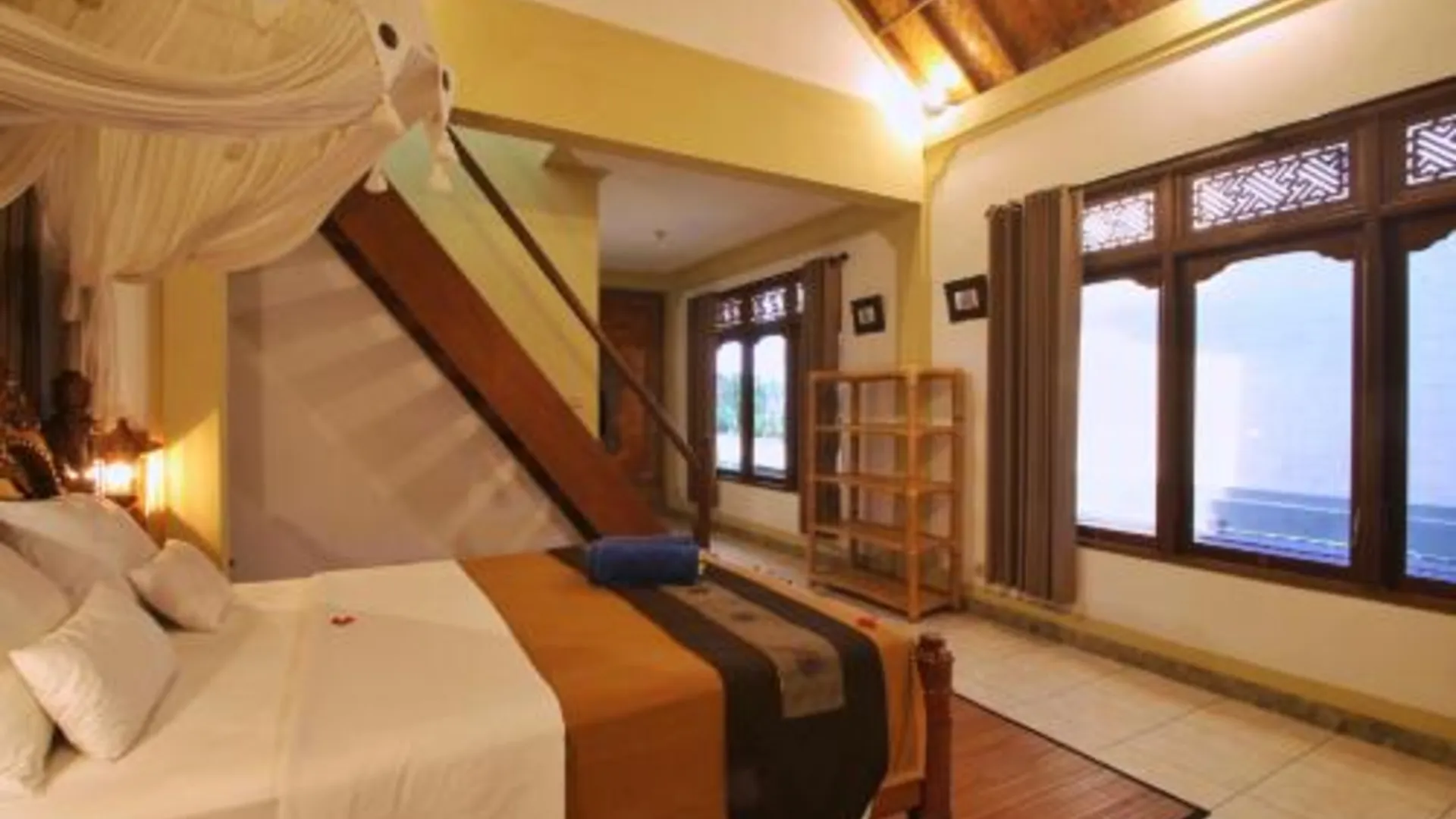 발리 히비스커스 코티지 5성급 게스트하우스 스위트룸