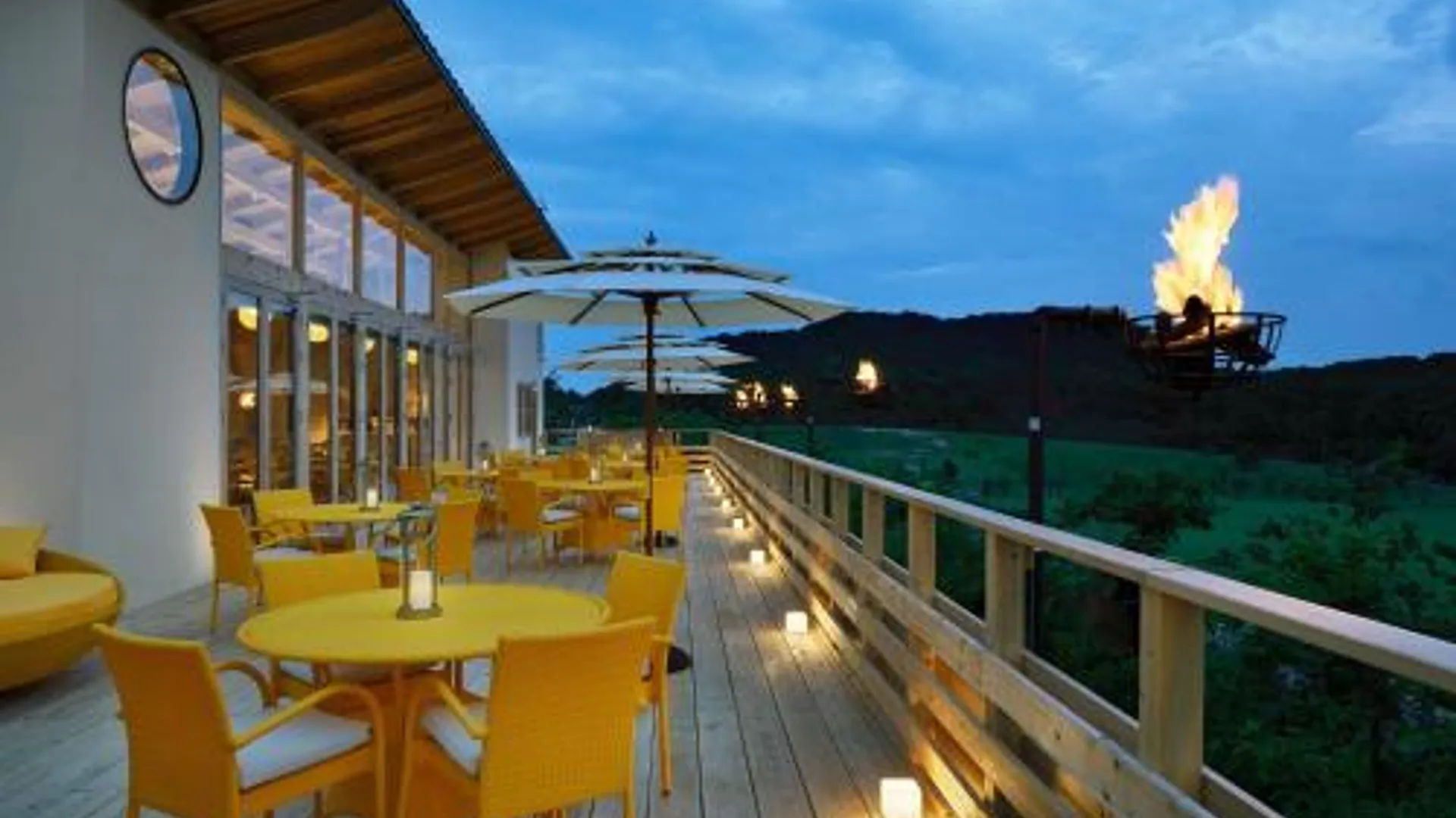 고베 그랜드 캐리엇 호쿠토시치세이 135도 5성급 호텔 레스토랑