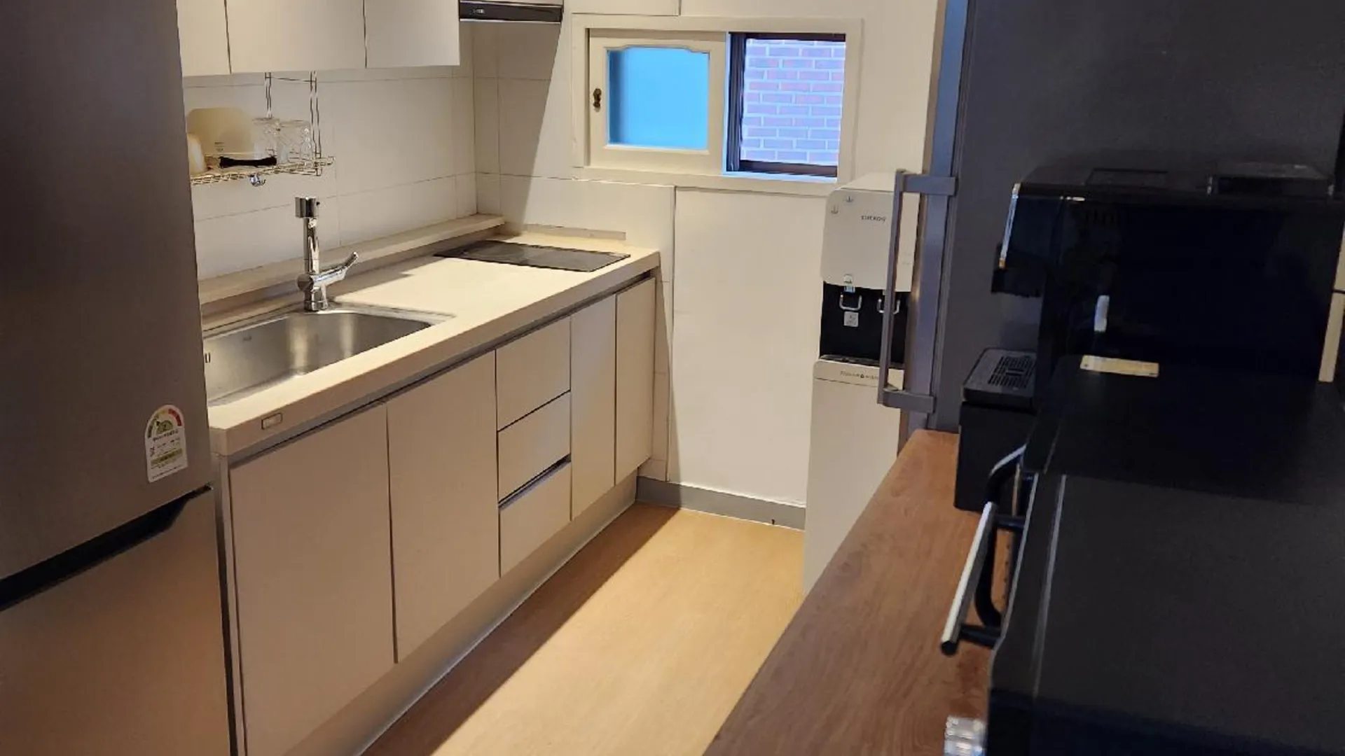 서울 호스텔 펠라즈 2성급 호텔 로비