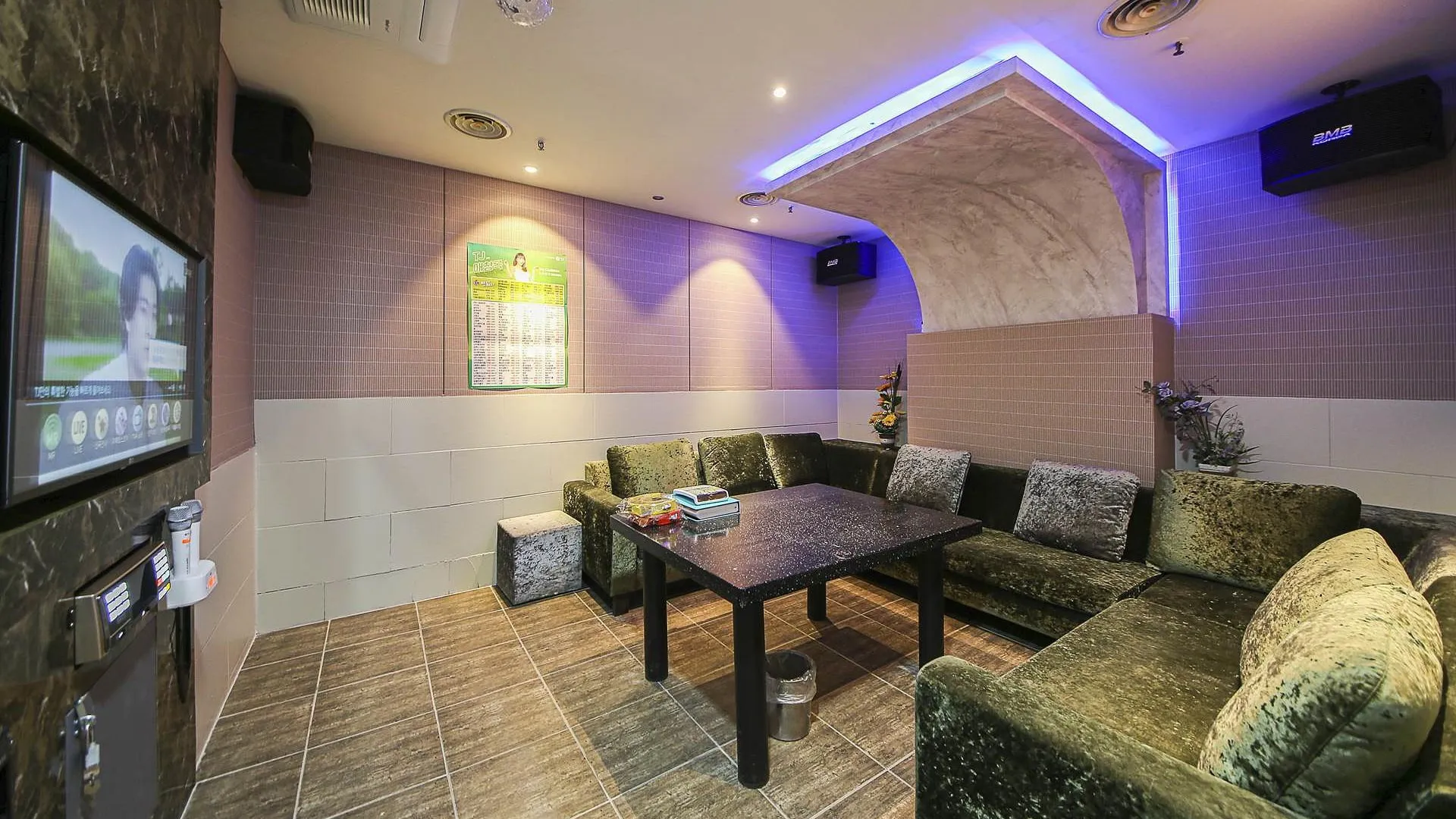 충주 브라운도트 충주시청점 호텔 레스토랑