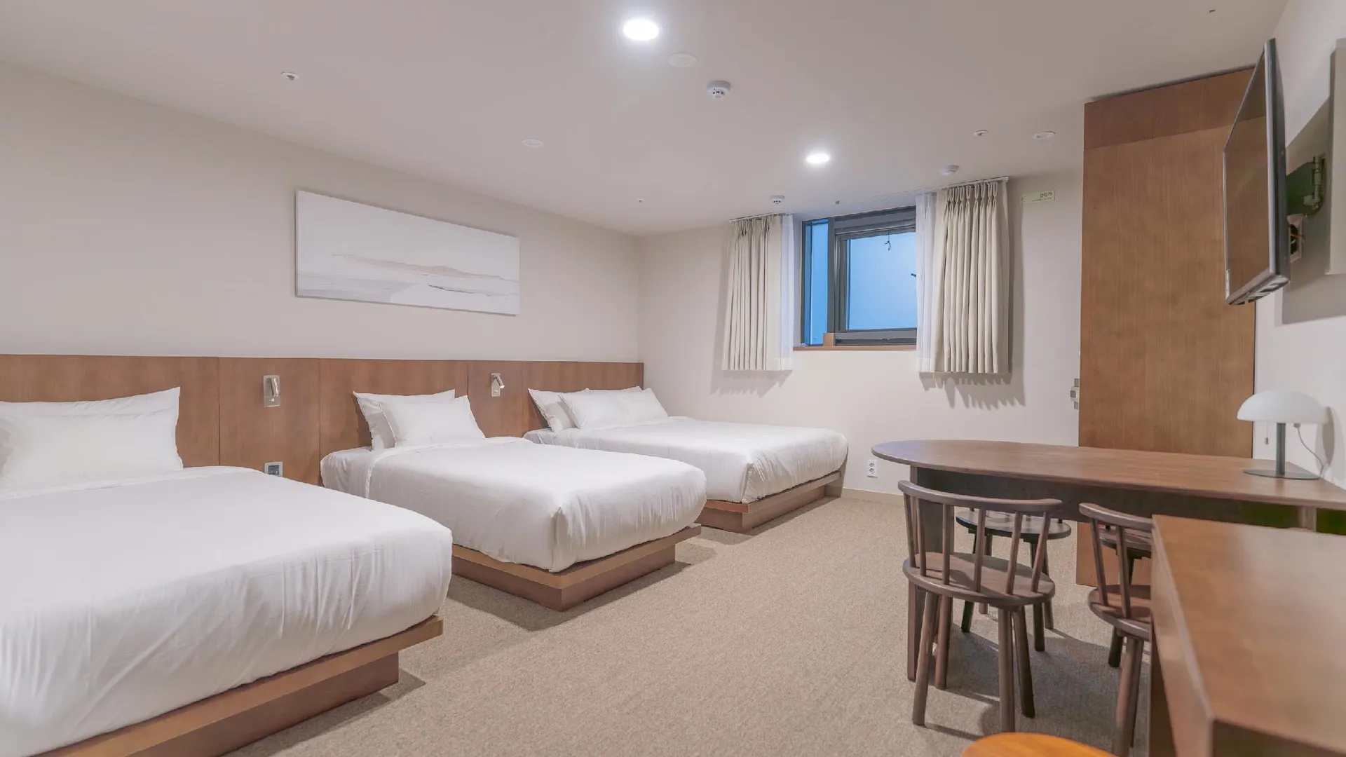 서울 호텔 명동장 4성급 호텔 스위트룸