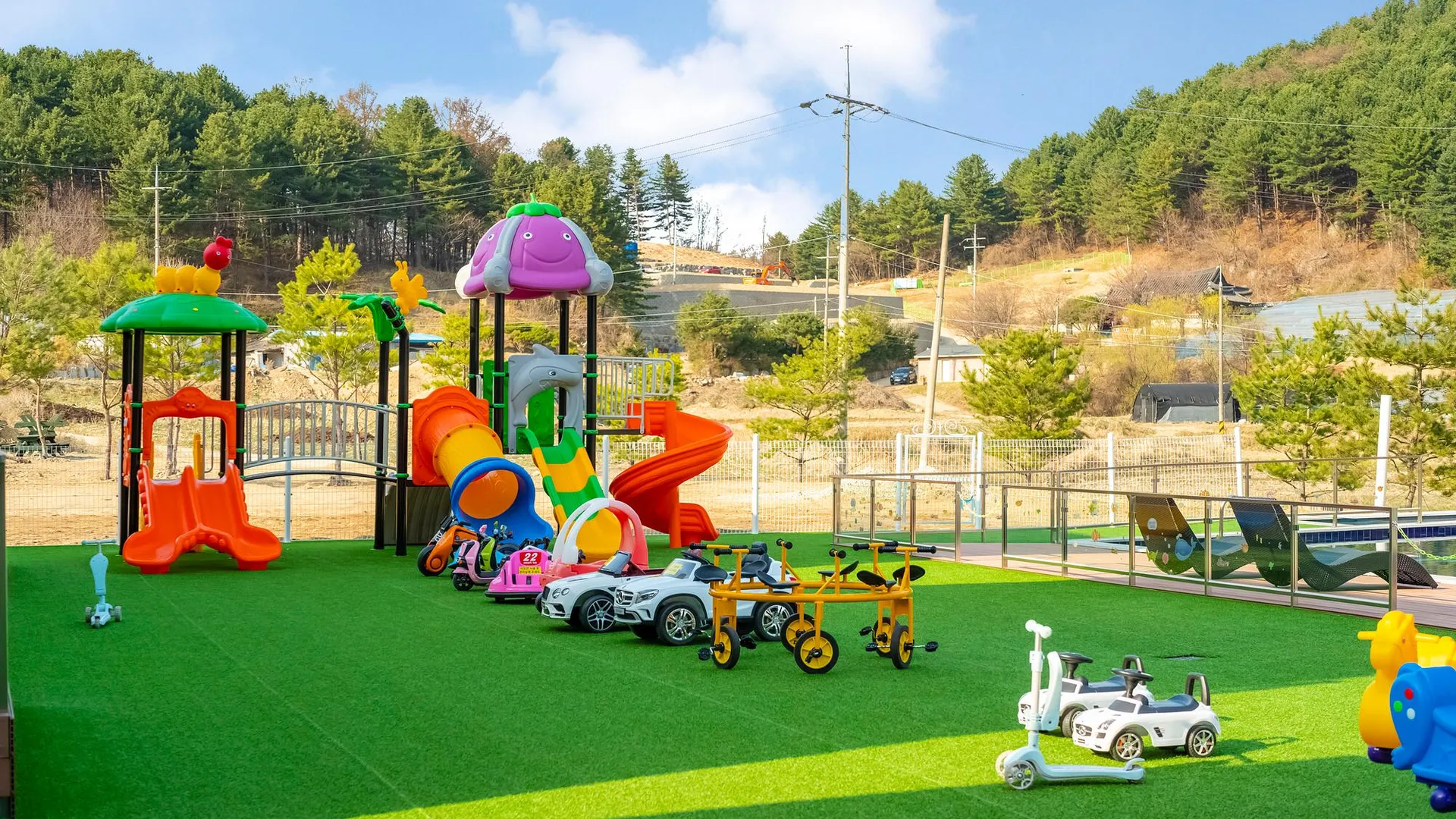 가평 가평 퍼니키즈풀빌라 2성급 게스트하우스 전망