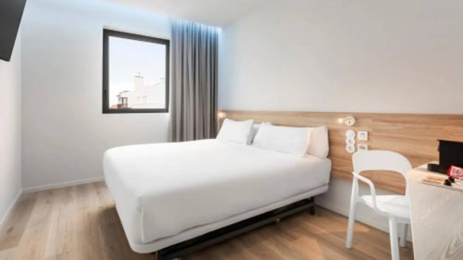 오에이라스 B&B HOTEL Lisboa Oeiras 3성급 호텔 스위트룸