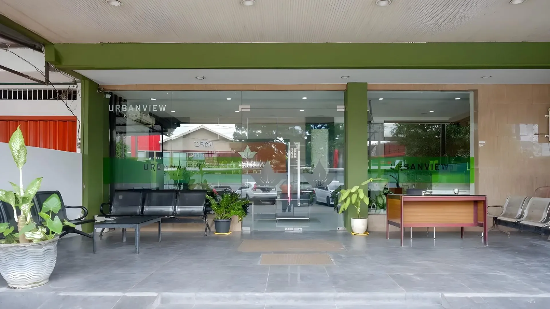 마카사르 Capital Hotel Makassar 2성급 호텔 수영장