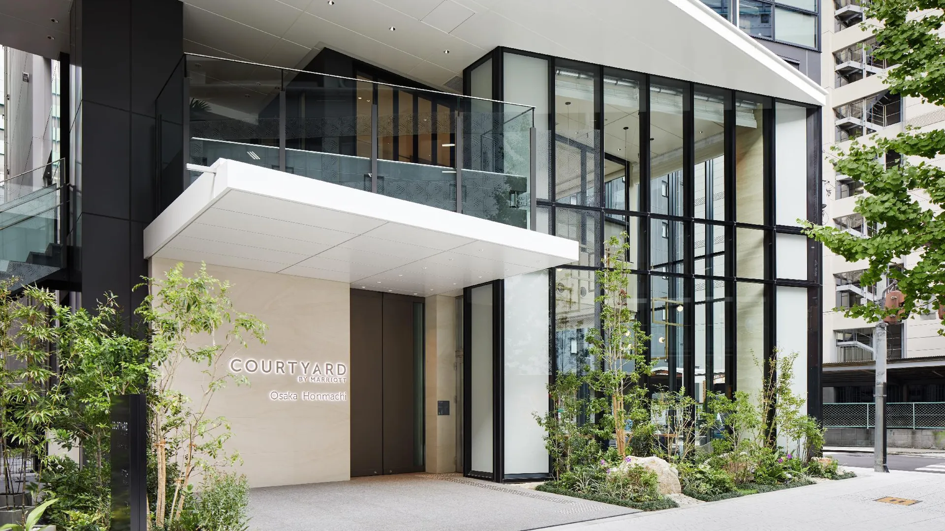 오사카 Courtyard by Marriott Osaka Honmachi 4성급 호텔 객실