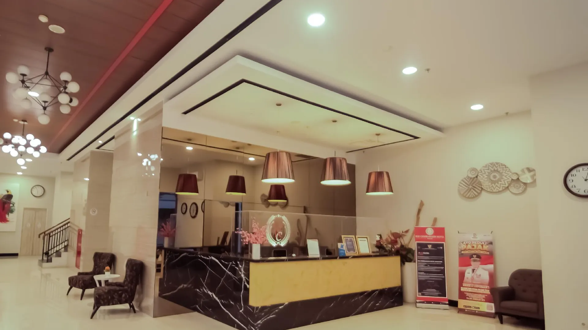 마카사르 Red Cendrawasih Hotel Makassar 2성급 호텔 수영장