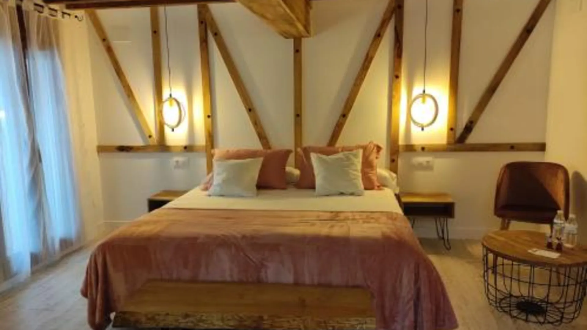 플라센샤 Casa Rural el Rincón de Monfragüe 5성급 게스트하우스 스위트룸