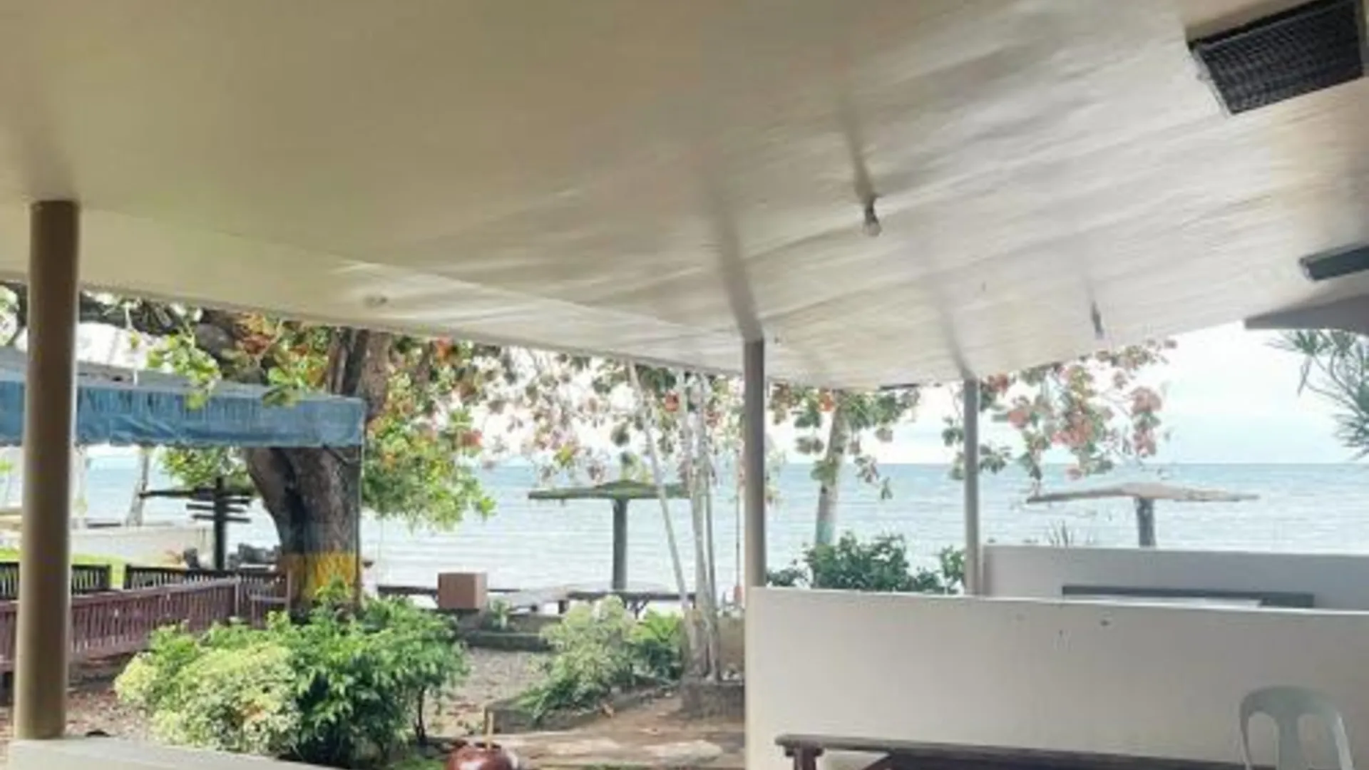 세부 더한 화이트 비치 리조트 파워드 바이 코코텔 3성급 호텔 수영장