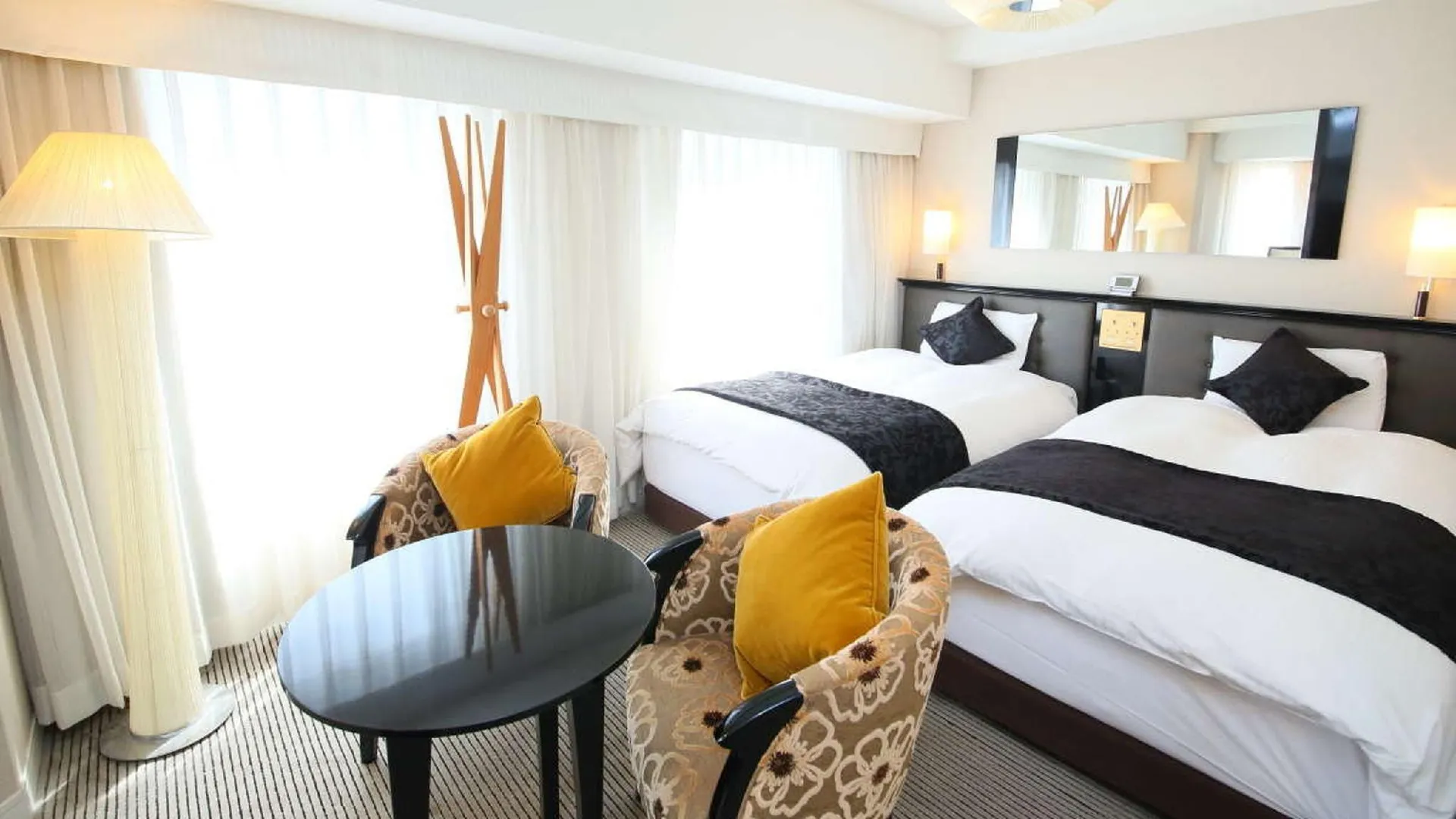 도쿄 / 동경 APA 호텔 심바시 오나리몬 3성급 호텔 전망