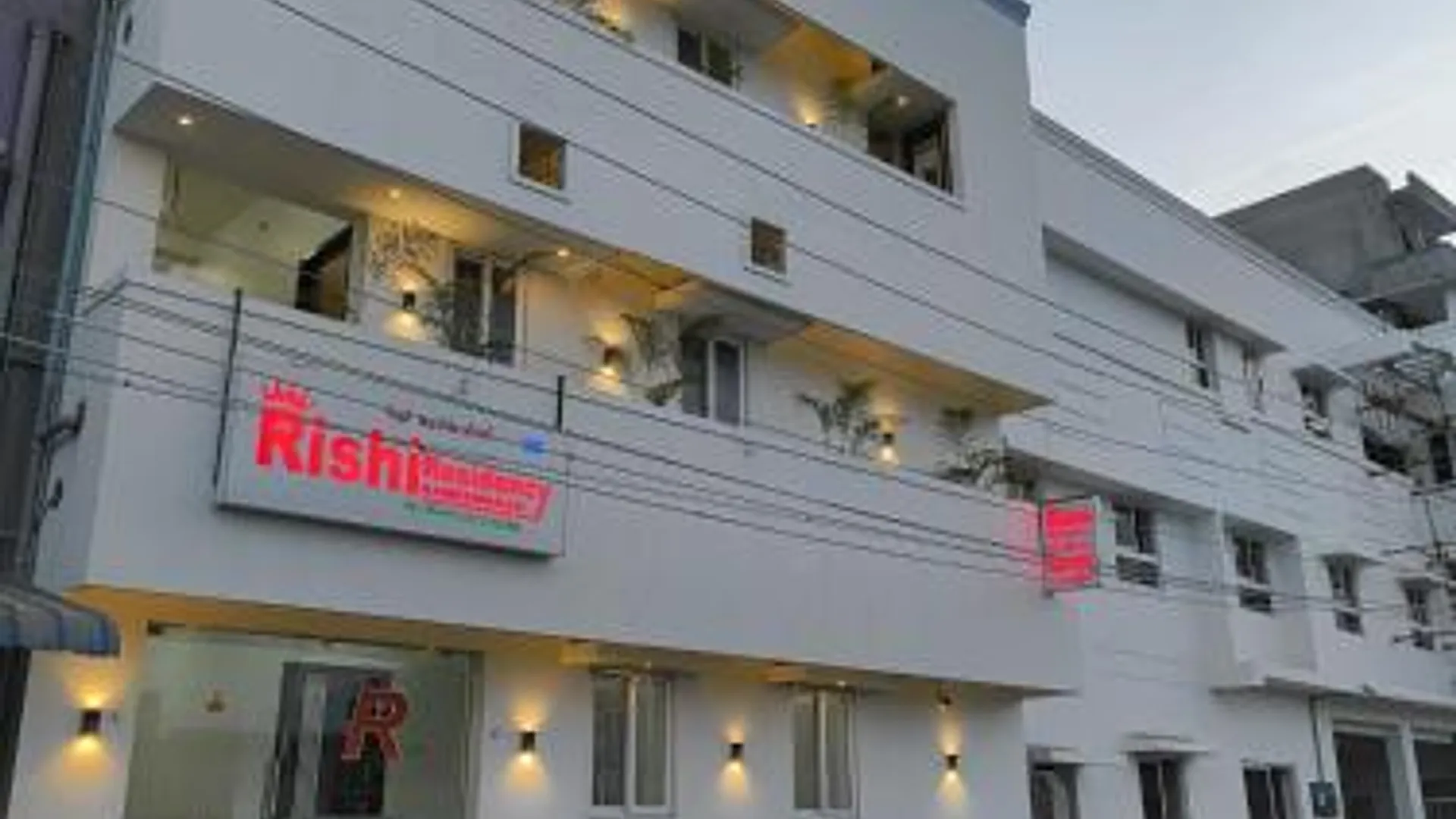 람메스와람 Rishi Residency 호텔 객실