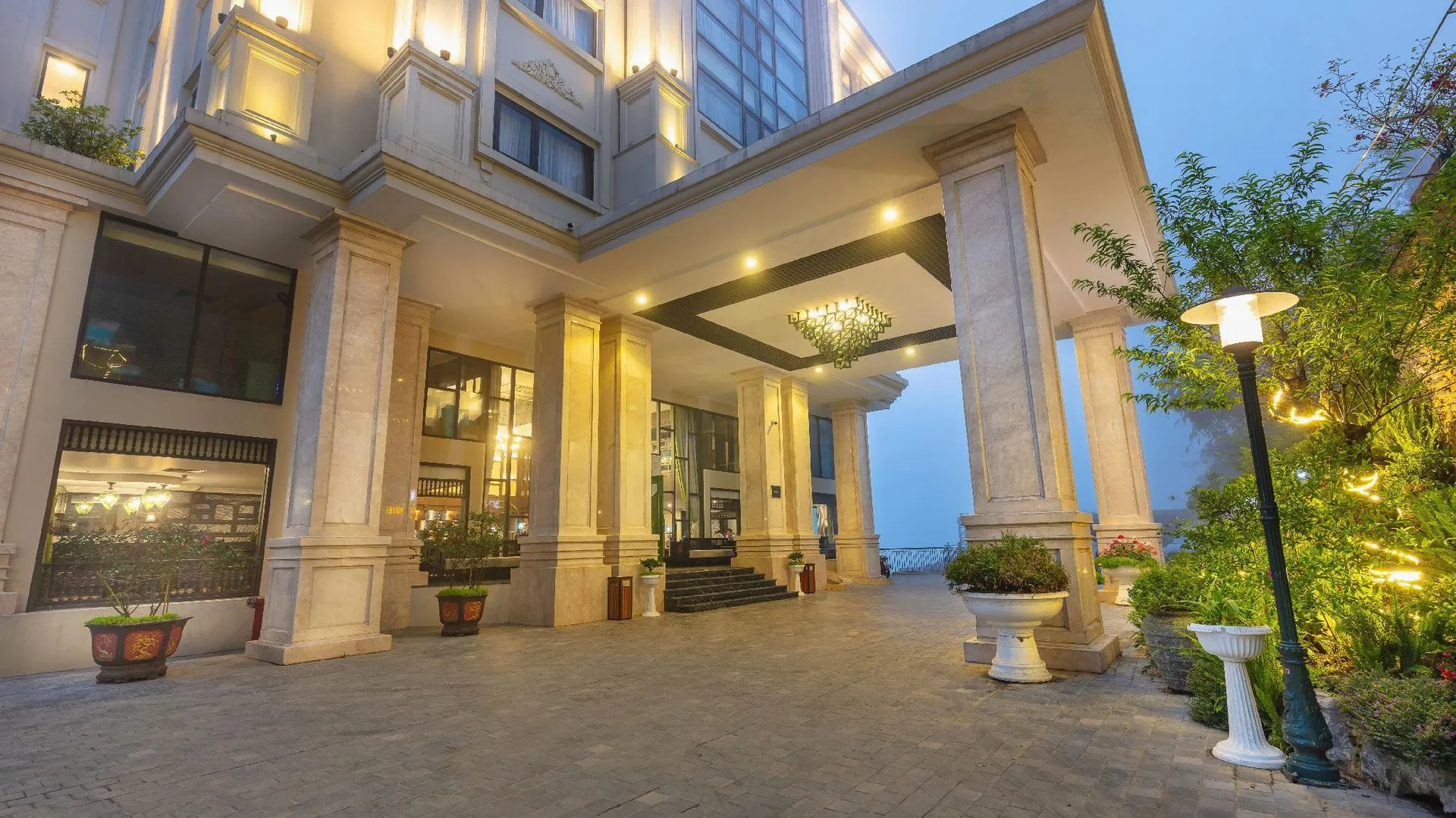 사파 피스타치오 호텔 사파 4성급 호텔 수영장