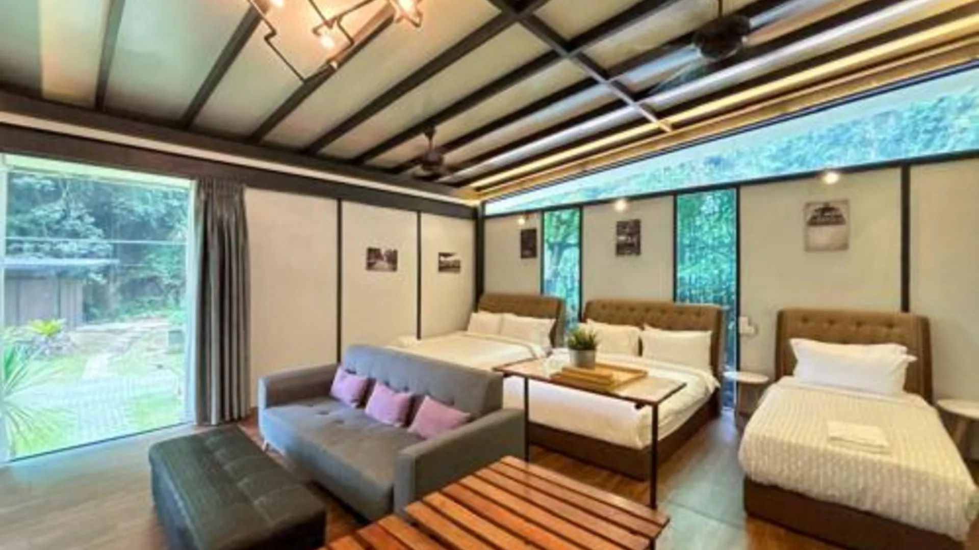 이포 엑스케이프 탐분 4성급 게스트하우스 스위트룸