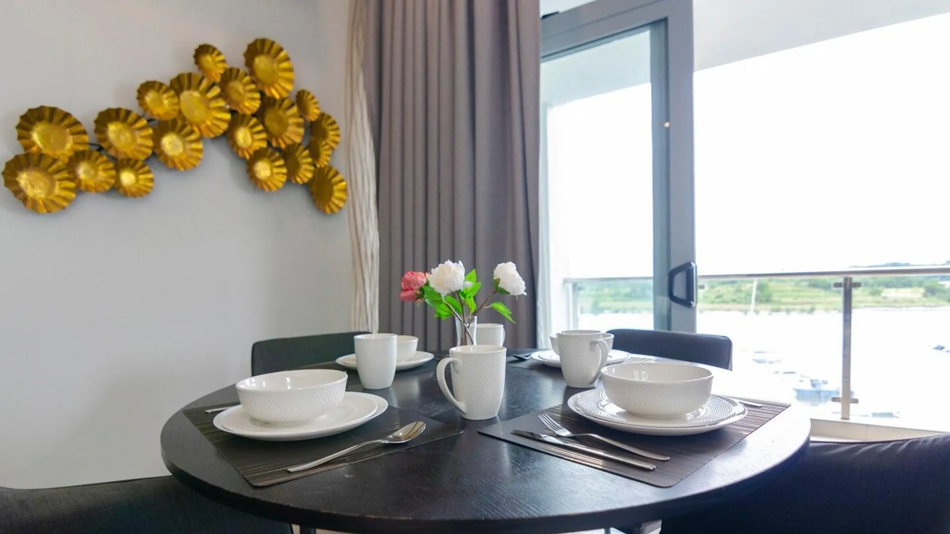 조호바루 / 조호르바루 겔랑파타 / 레고랜드의 아파트먼트 (139m², 침실 3개, 프라이빗 욕실 2개) 3성급 게스트하우스 레스토랑