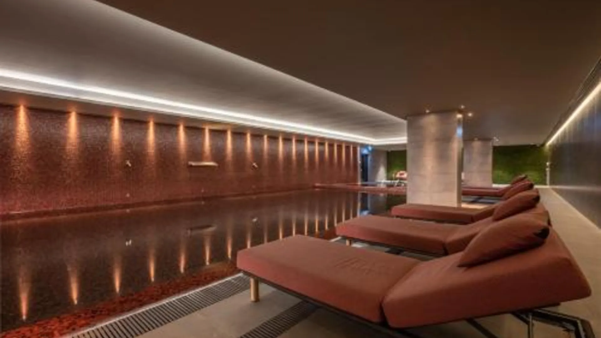 빌라 노바 드 가이아 힐튼 포르투 가이아 5성급 호텔 수영장