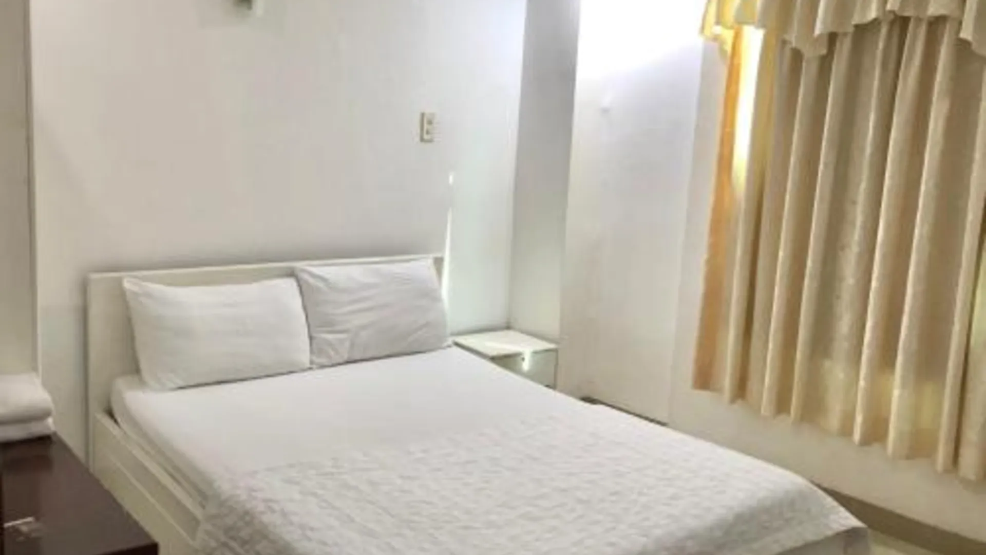 호치민 Seven Stars Hotel 호텔 객실