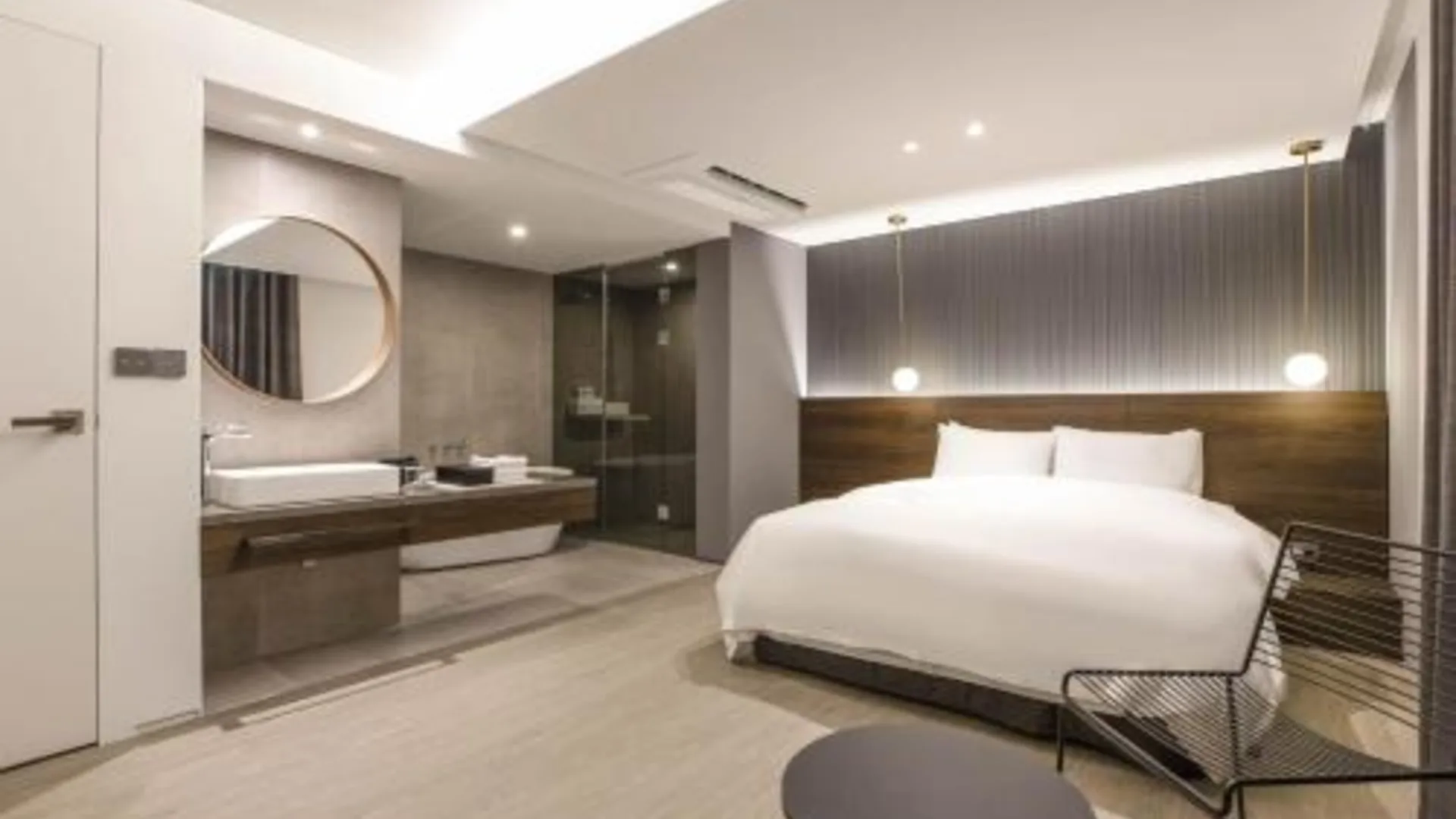 서울 H호텔 가산 4성급 호텔 스위트룸