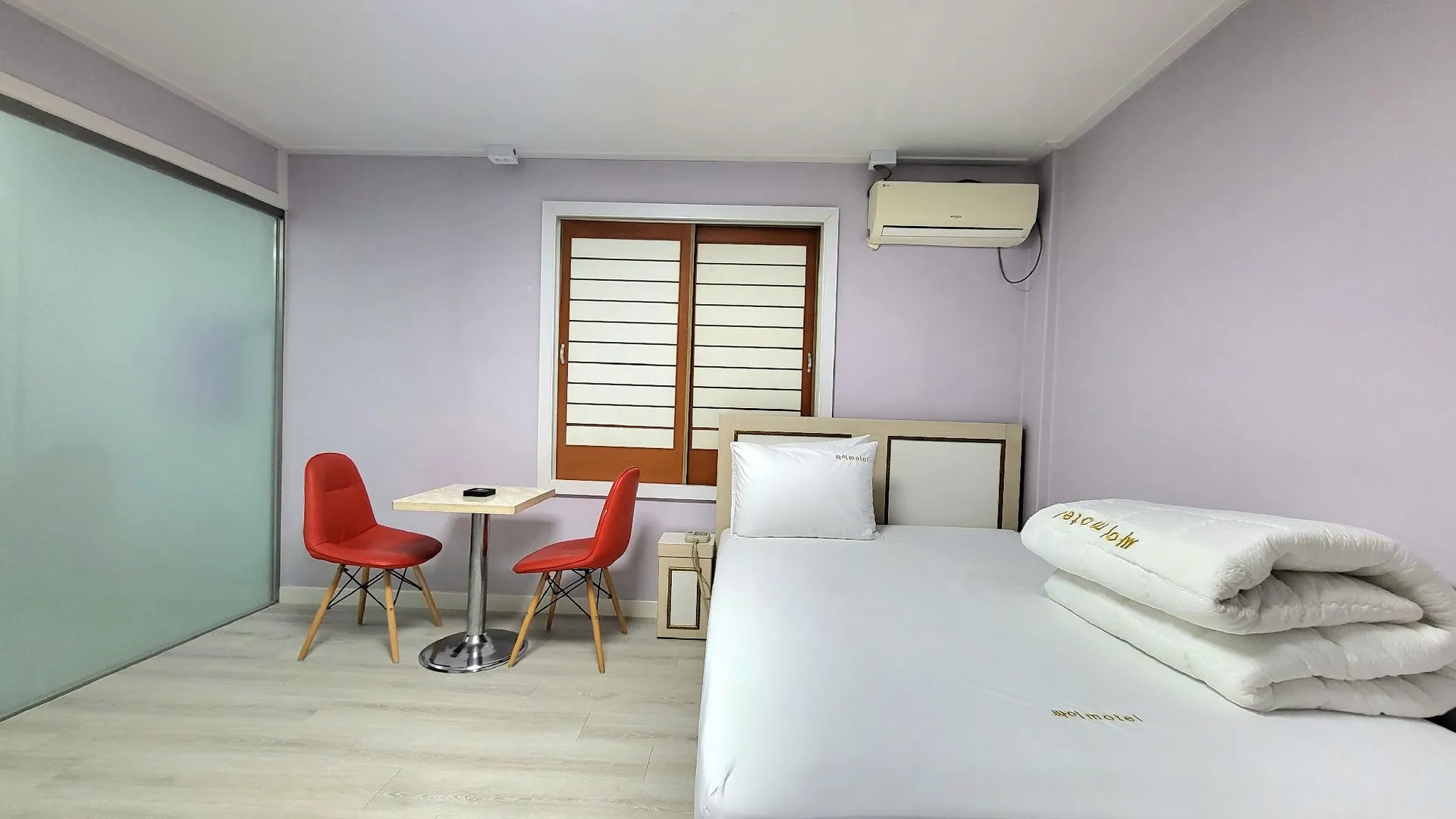 고성 고성 43싸이 1성급 호텔 객실