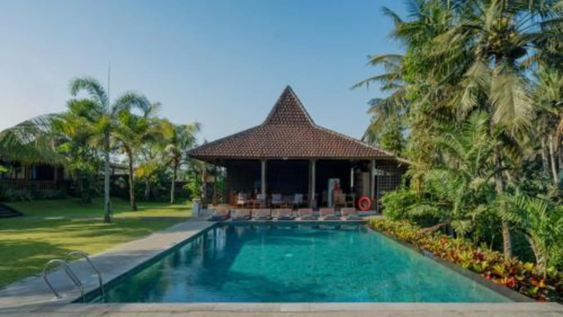 발리 퍼티위 비스마 우붓 3성급 호텔 스위트룸