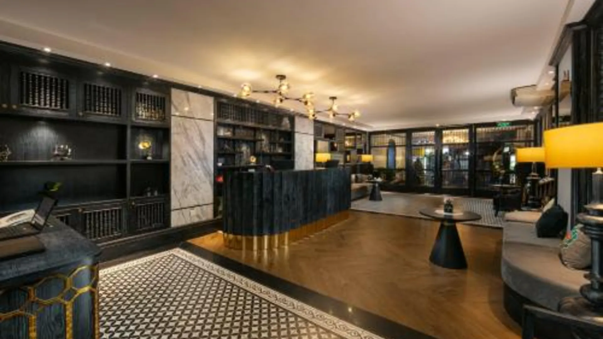 하노이 샤이닝 센트럴 호텔 앤 스파 5성급 호텔 수영장