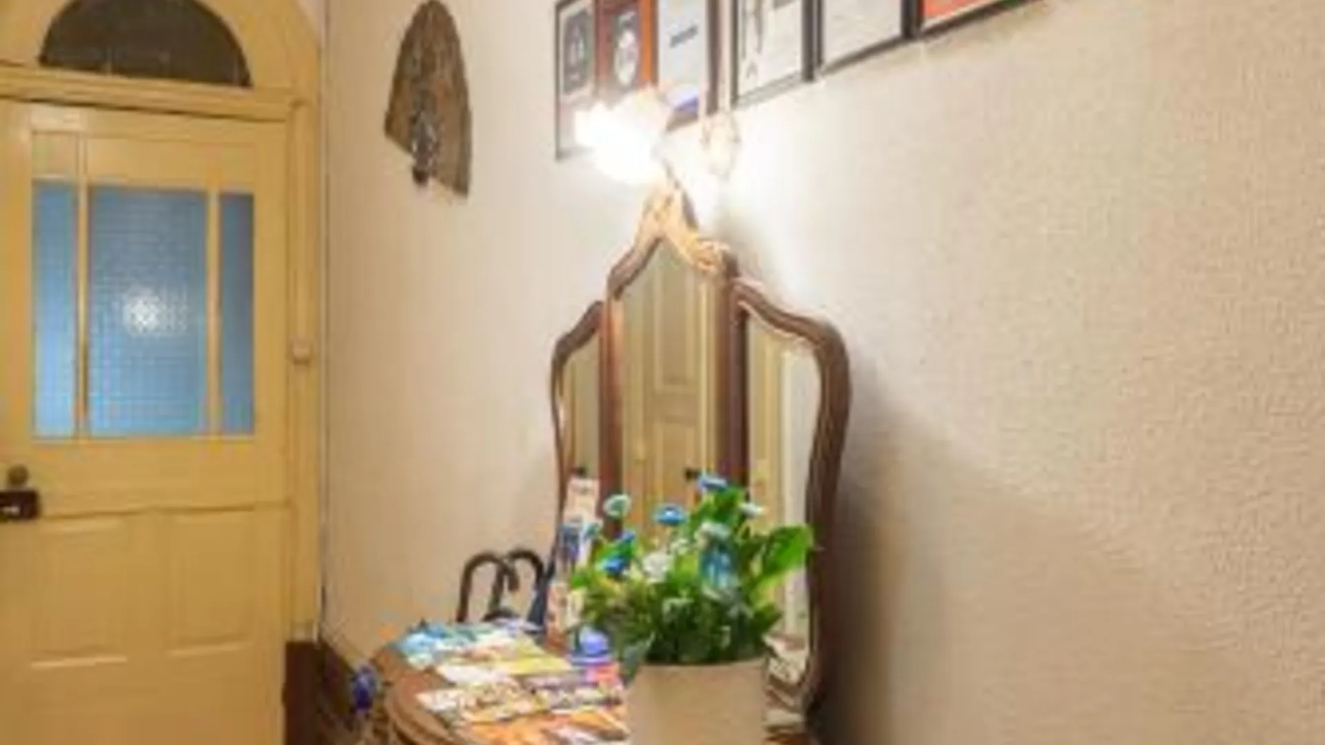 포르투 Almada Guest House 3성급 호텔 로비