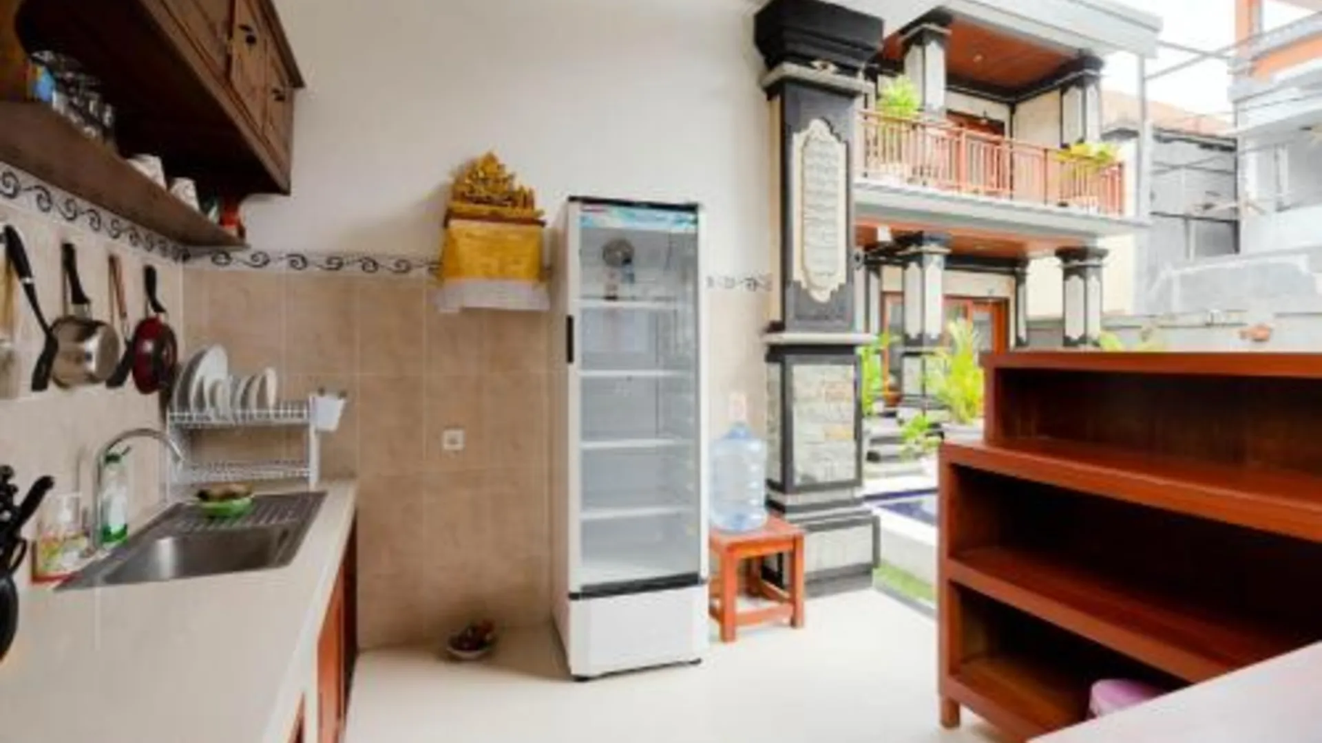 발리 Prama Beach Canggu by The Loka 3성급 호텔 레스토랑