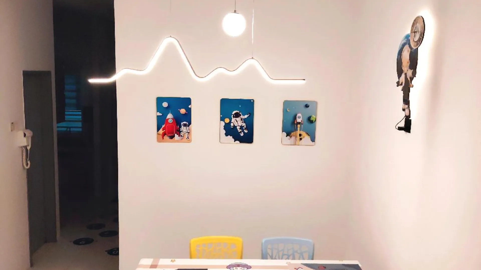 카메론 하일랜즈 타나 라타의 아파트먼트 (1000m², 침실 3개, 프라이빗 욕실 2개) 3성급 게스트하우스 레스토랑