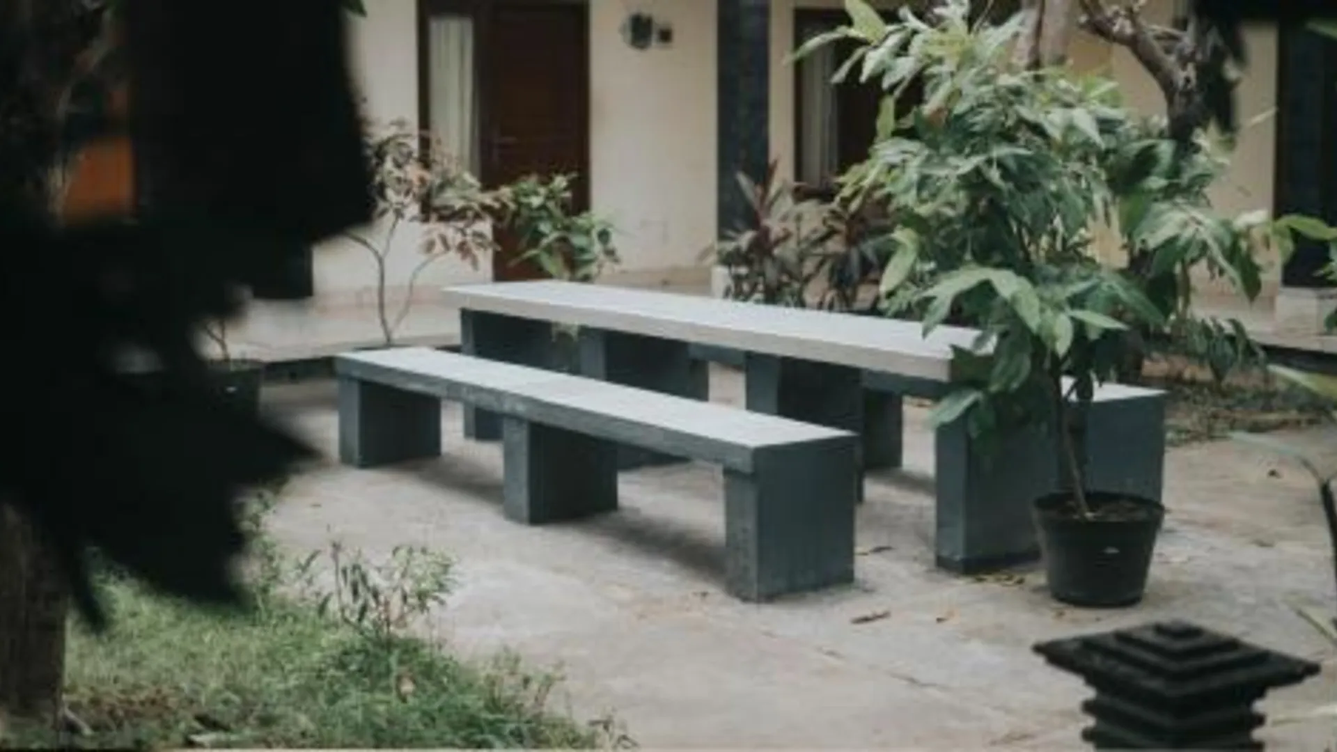 발리 Kelana Guest House 3성급 호텔 수영장