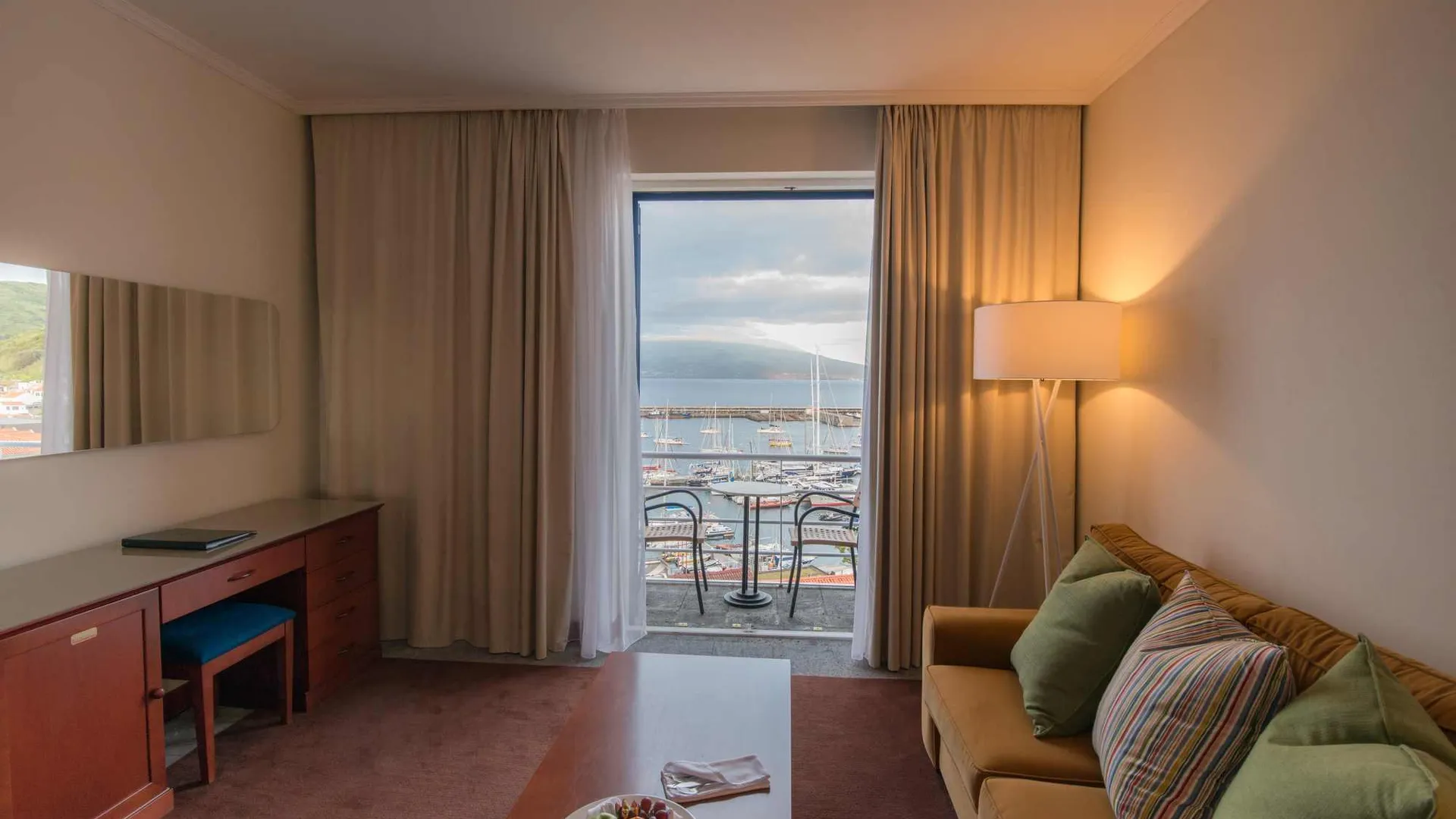 호타 Azoris Faial Garden – Resort Hotel 4성급 호텔 스위트룸