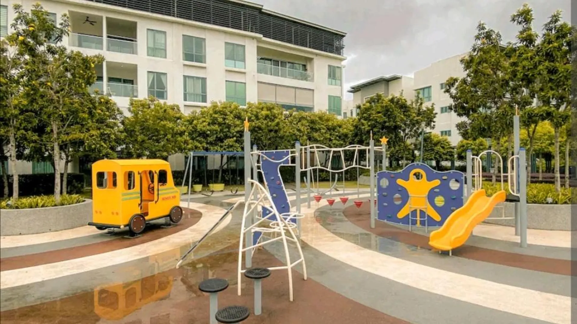 코타키나발루 쿠알라 펜유의 아파트먼트 (85m², 침실 1개, 프라이빗 욕실 1개) 3성급 싱글룸 수영장