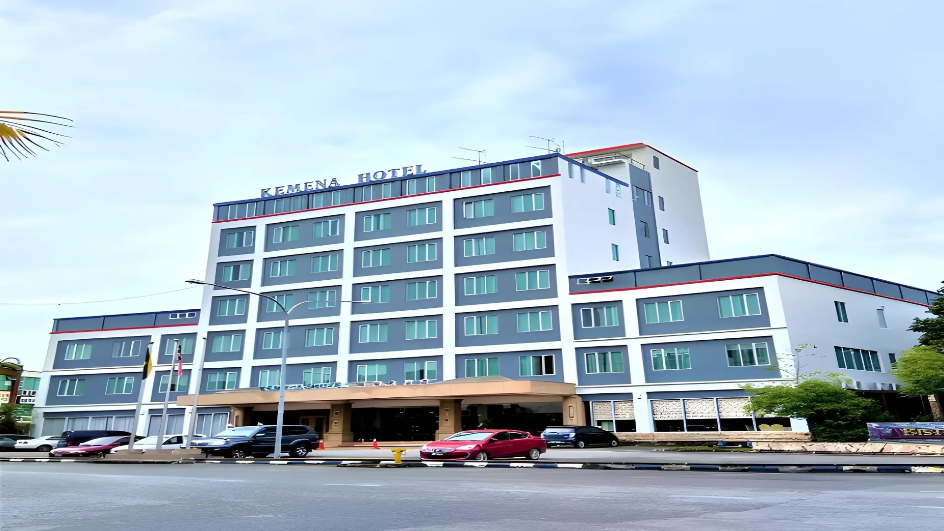 빈툴루 KEMENA HOTEL 1성급 호텔 객실